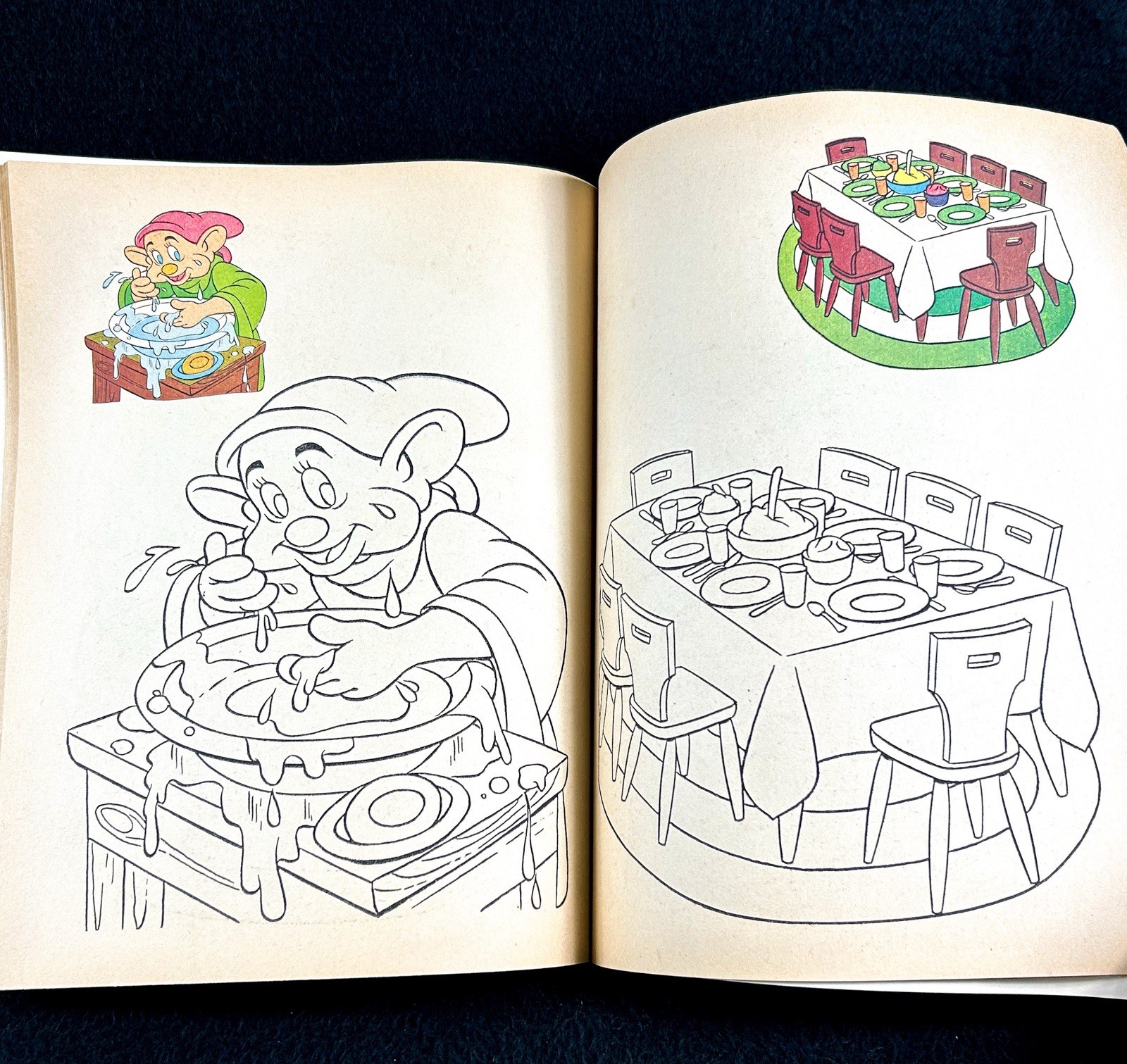 VTG 1972 Whitman Walt Disneys Snow White Mix & Match Coloring Book Authorized Ed