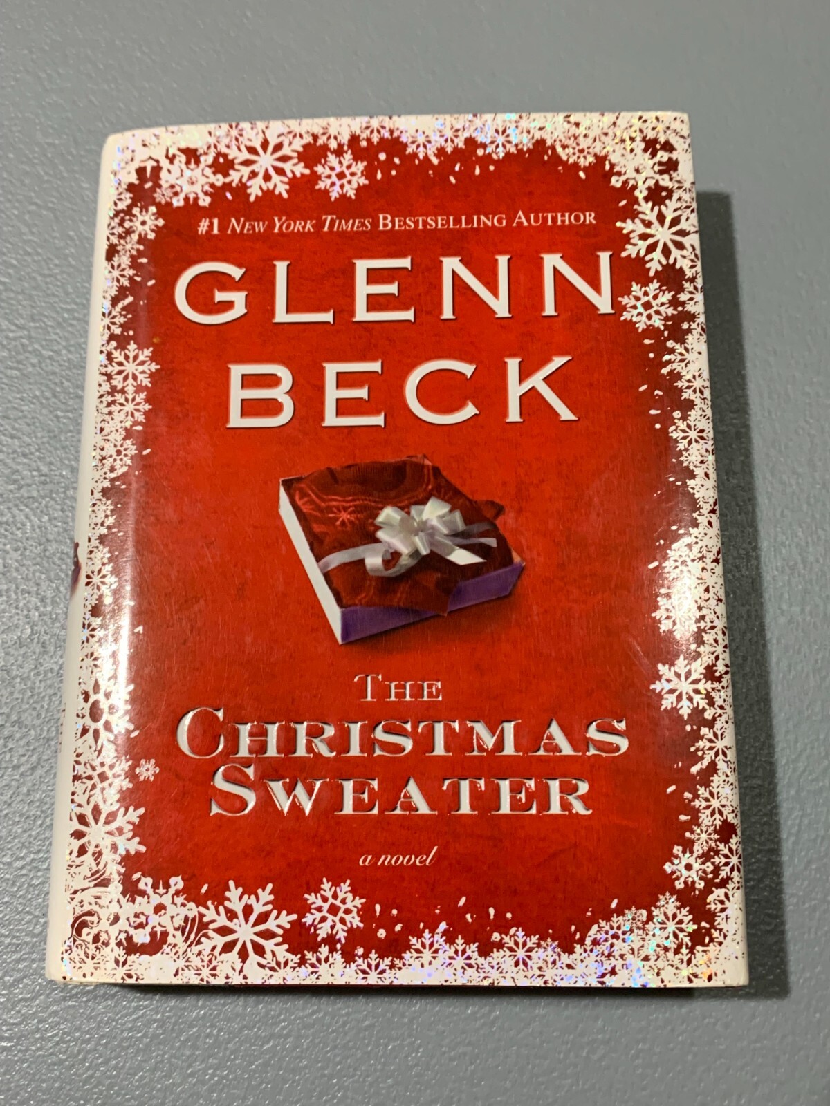 The Christmas Sweater – Hardcover By Glenn Beck – Very good