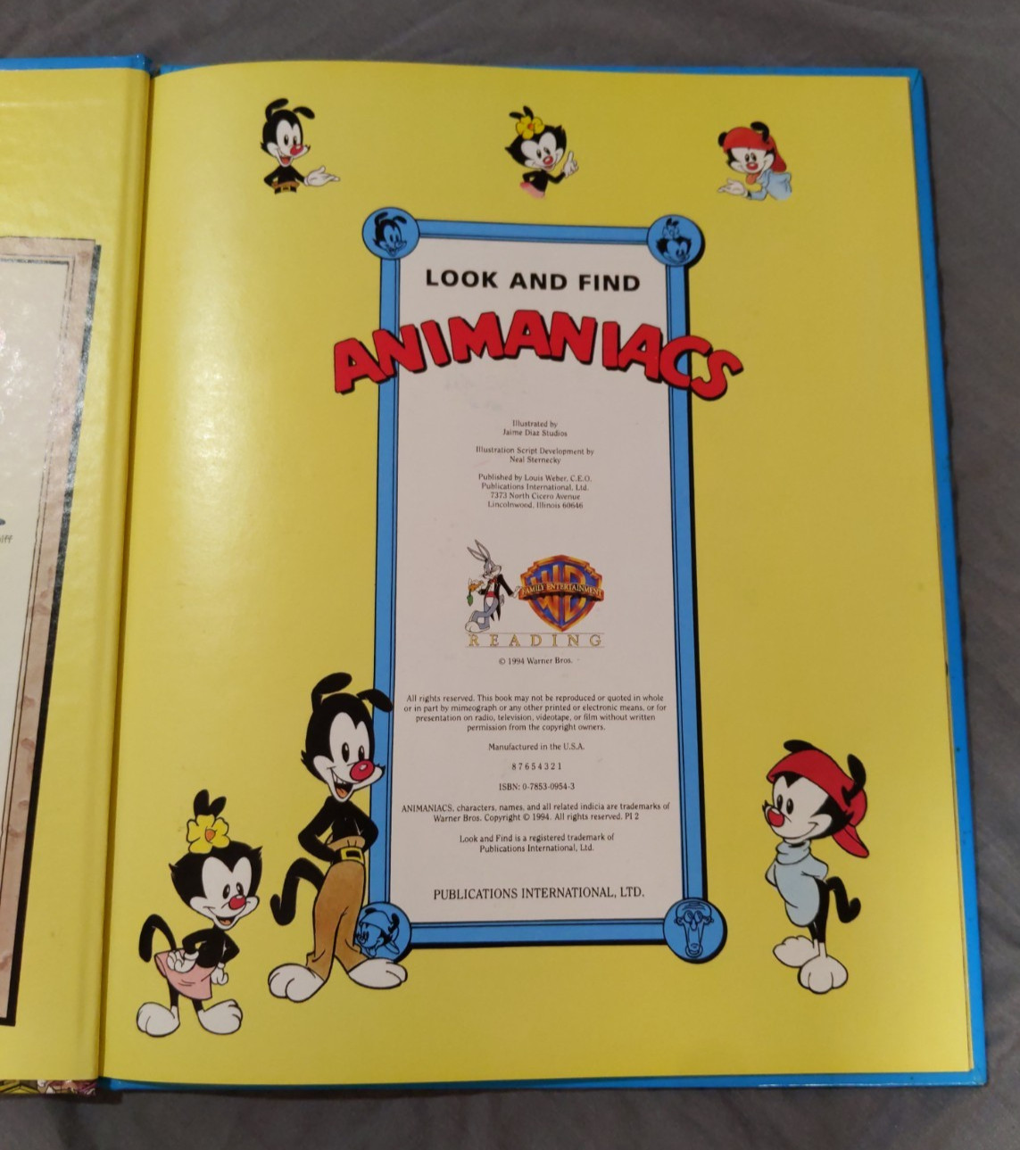 Look And Find Animaniacs Book 1994 Search and Find Characters Hardcover WB