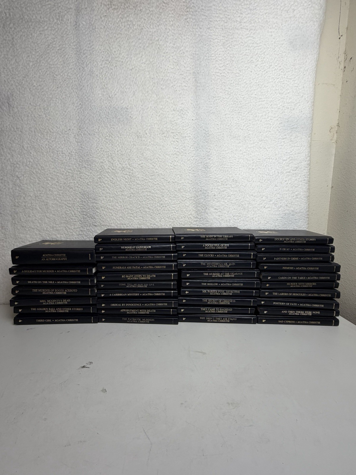 Lot 37 Bantam Agatha Christie Mystery Collection Leatherette Hardcover Books HC