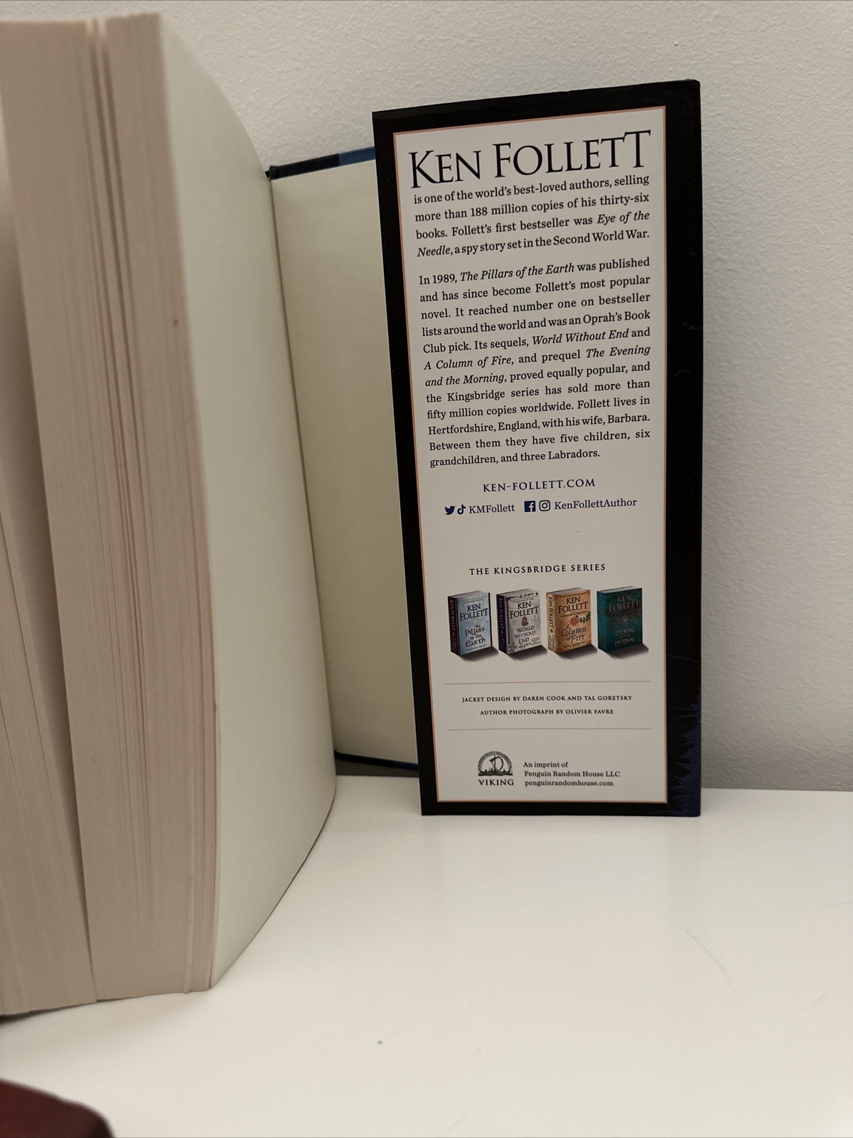 Kingsbridge Ser.: The Armor of Light : A Novel by Ken Follett (Hardcover)