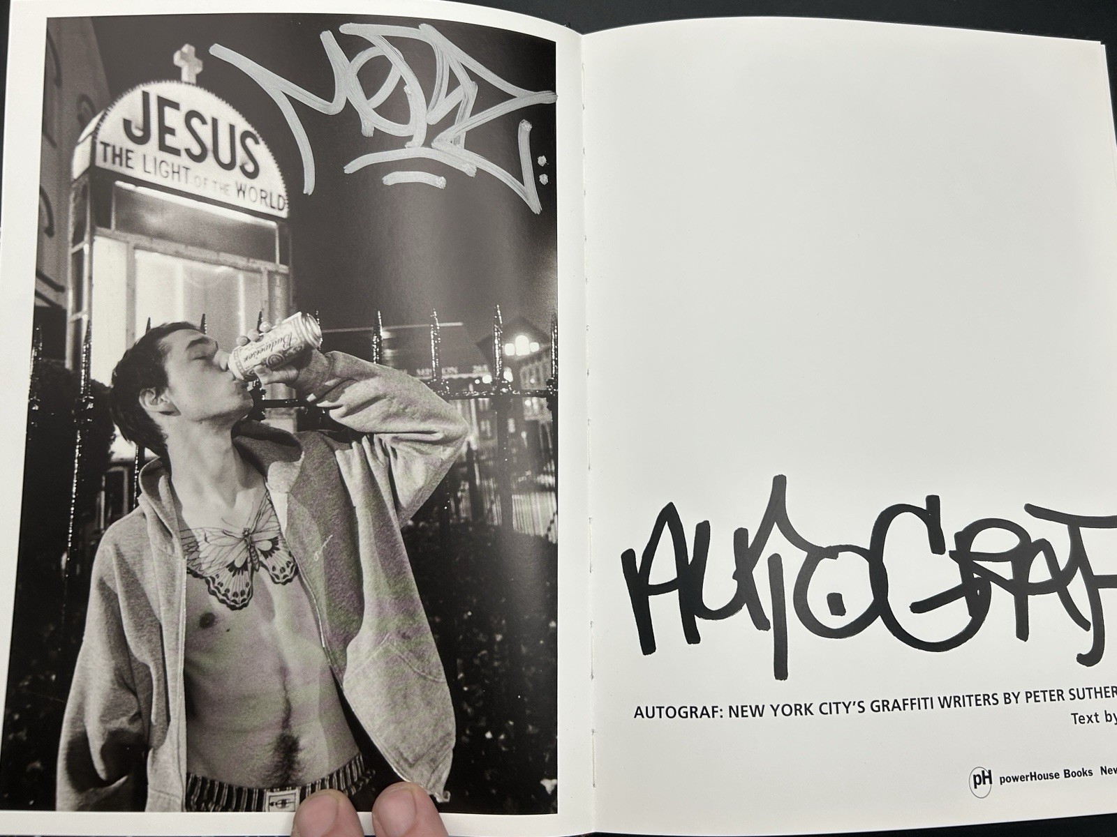 Autograf: New York City’s Graffiti Writers Peter Sutherland REVS 2004 1ST HC Ed