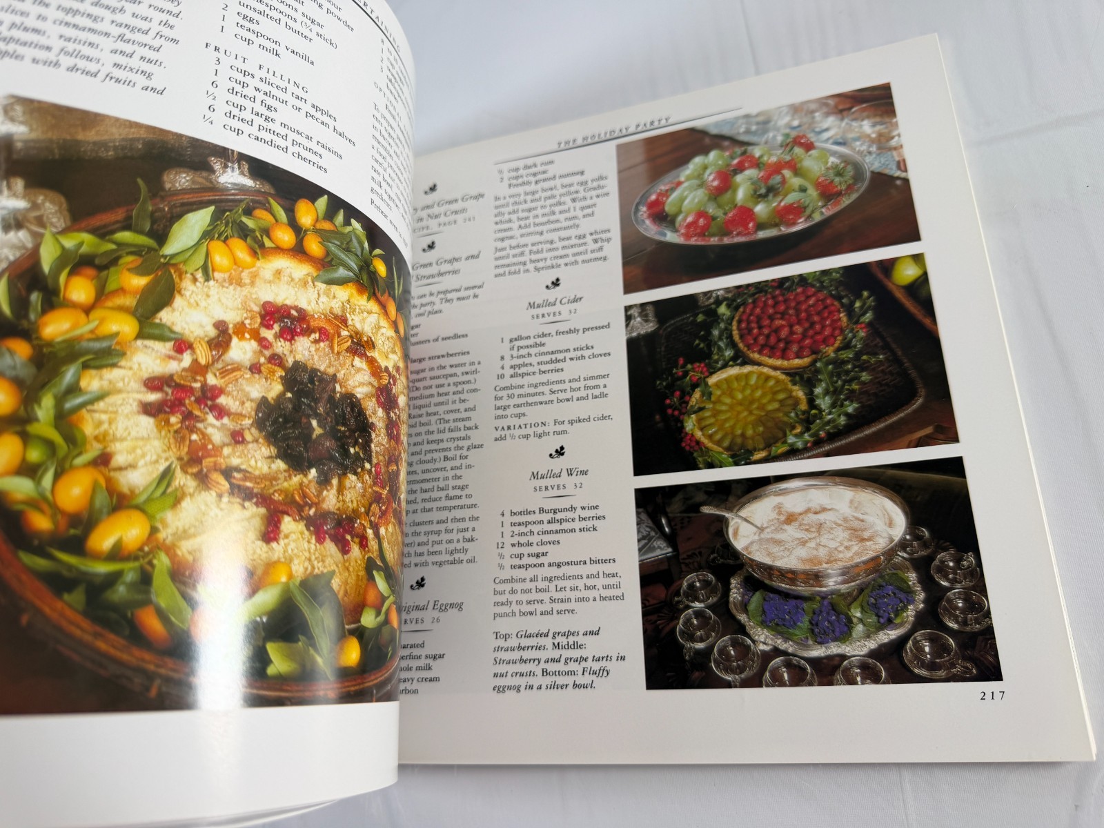 Entertaining by Martha Stewart 1982 First Paperback Edition – Cookbook, Ideas