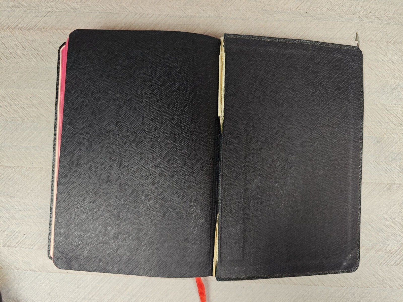 Holy Bible Abundant Life KJV Oral Roberts Black Leather National Bible Press