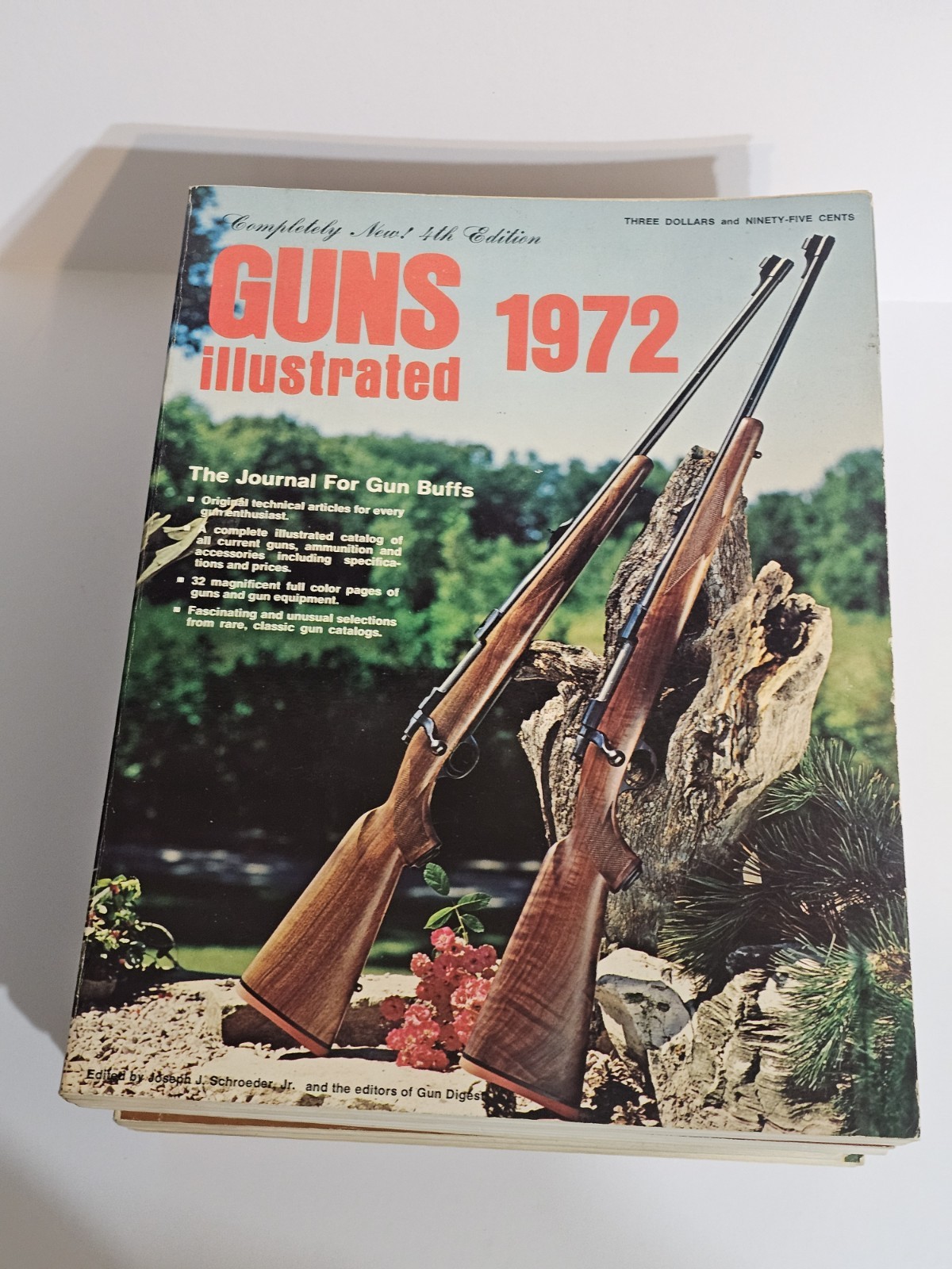 Vintage Lot of 11 Guns & Ammo Annuals, Guns Illustrated Journals and More.
