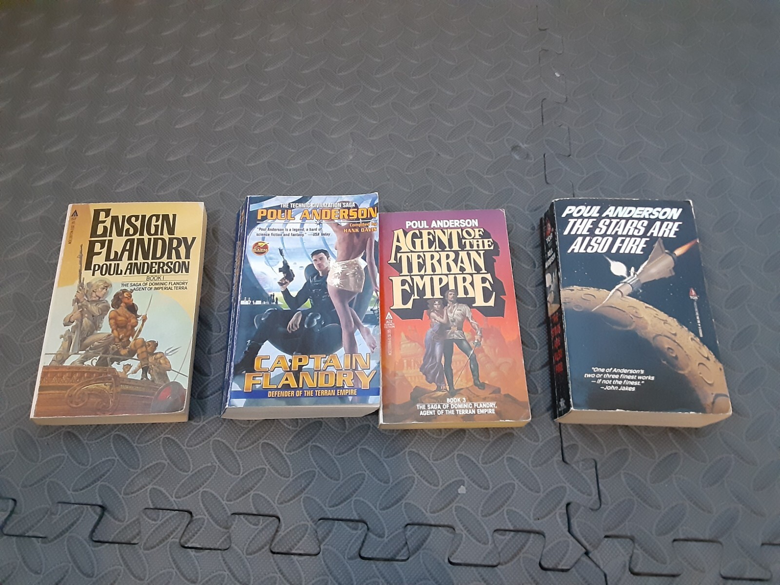 Lot of 4 Paul Anderson VTG Books #S29