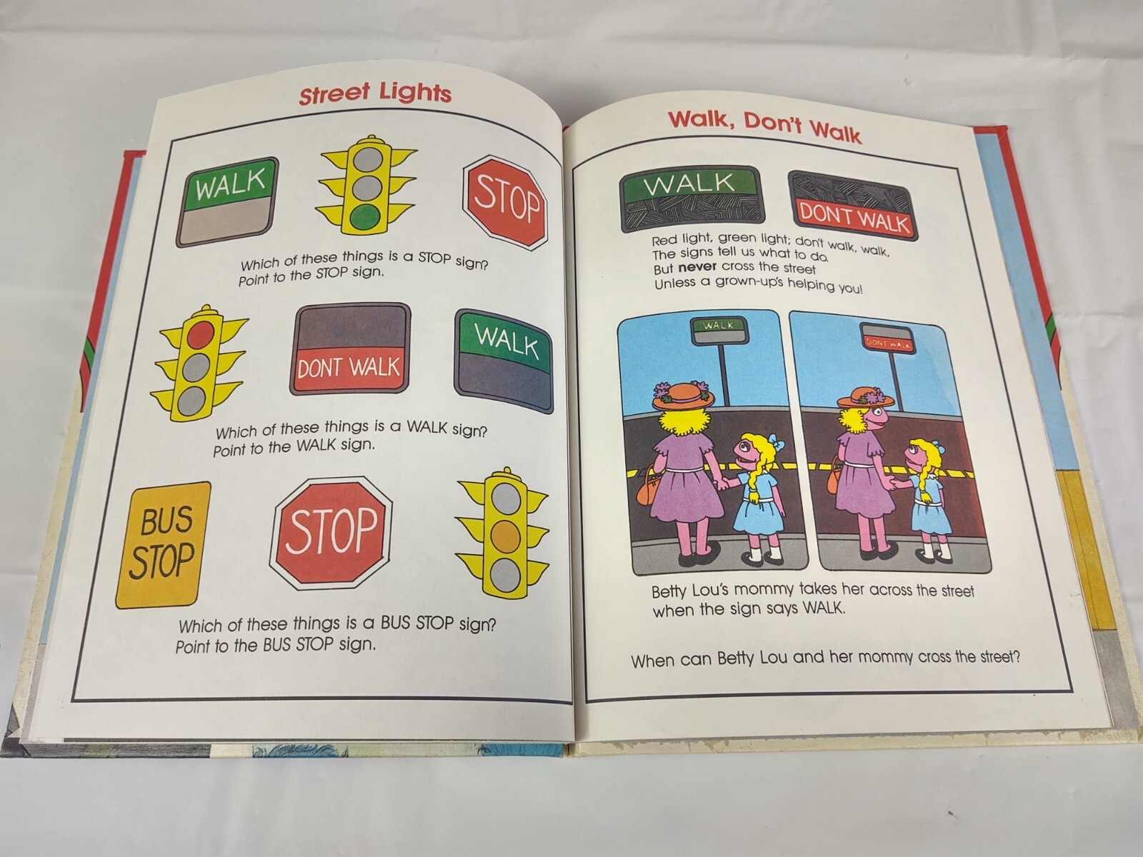Vtg 89 On My Way With Sesame Street Volume 7 People In My Neighborhood Book CTW