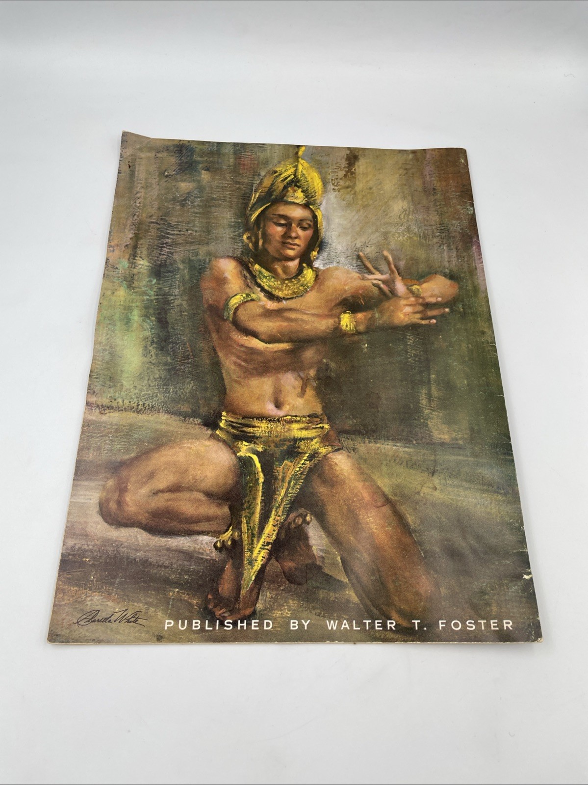 2 Vtg Walter T Foster Art Books Dancers in Action+ Faces And Features A20