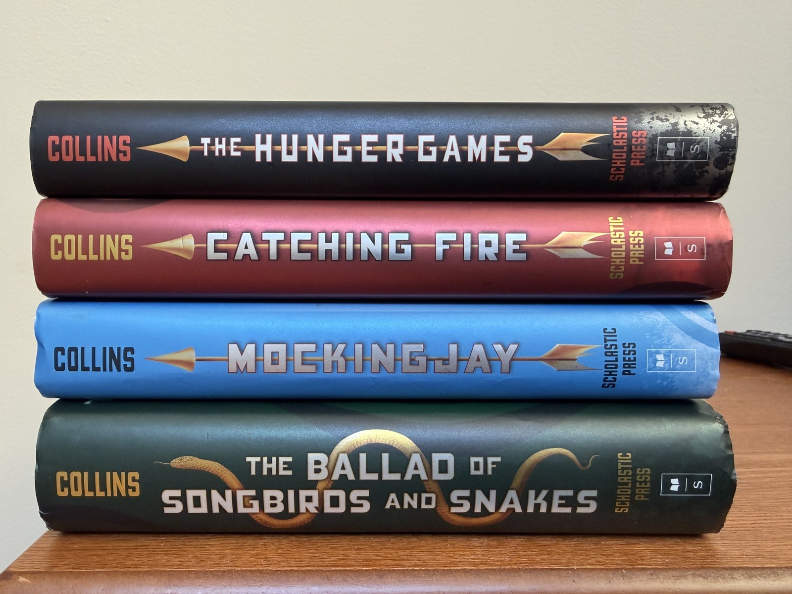 HUNGER GAMES 4-Book Hardcover Set (HG Catching Fire Mockingjay Ballad Snakes)