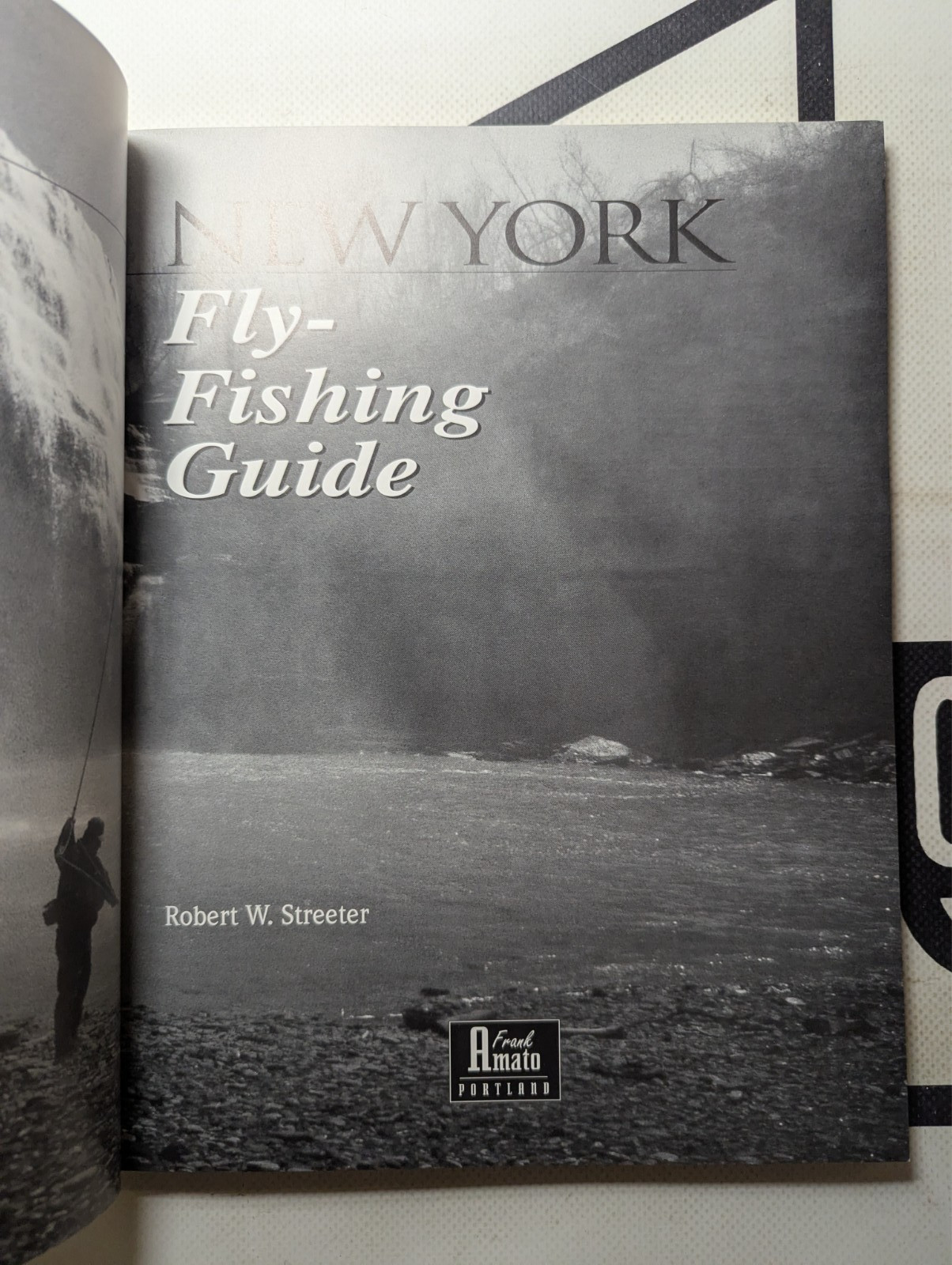 New York Fly Fishing Guide by Robert W. Streeter 2000 Paperback Vintage! Rivers