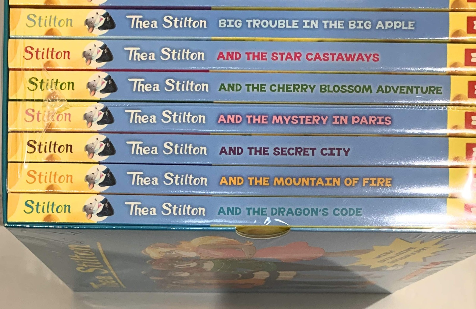 Thea Stilton Starter Series Bundle Pack of 8 Books with Exclusive Bookmark