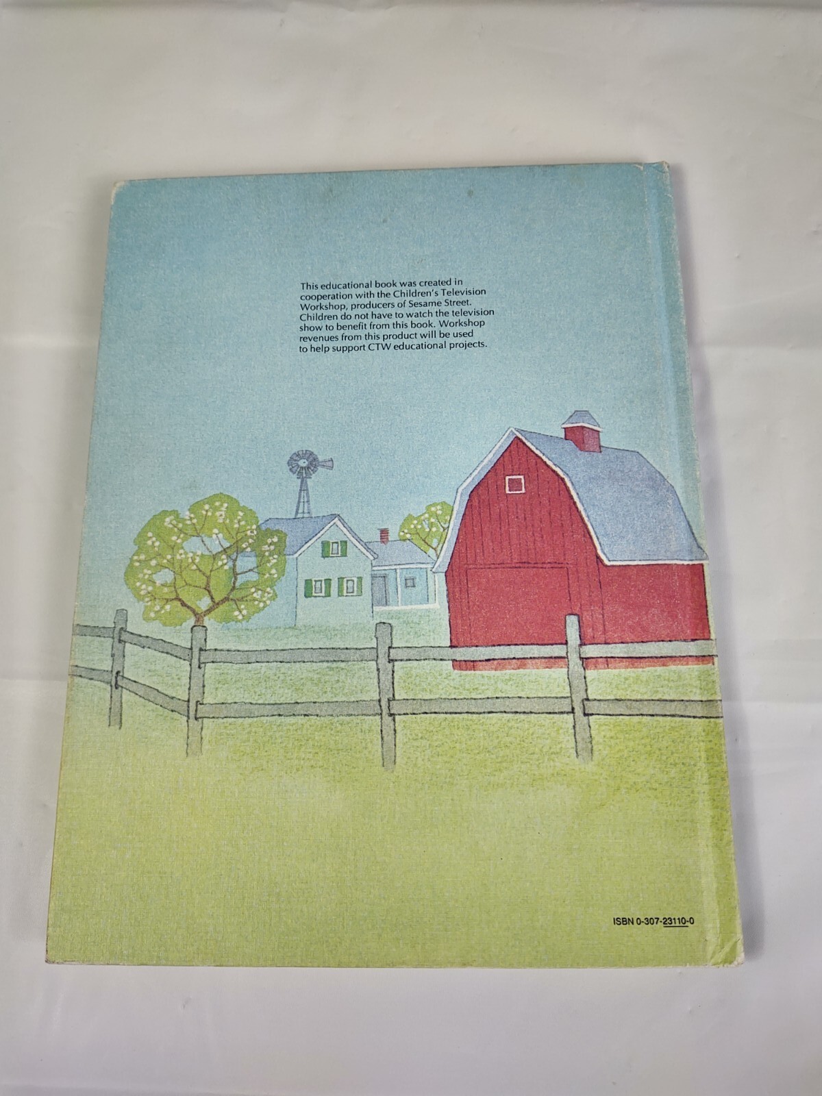 Vtg 1980 Down On The Farm With Grover Book Sesame Street Book Club Golden CTW