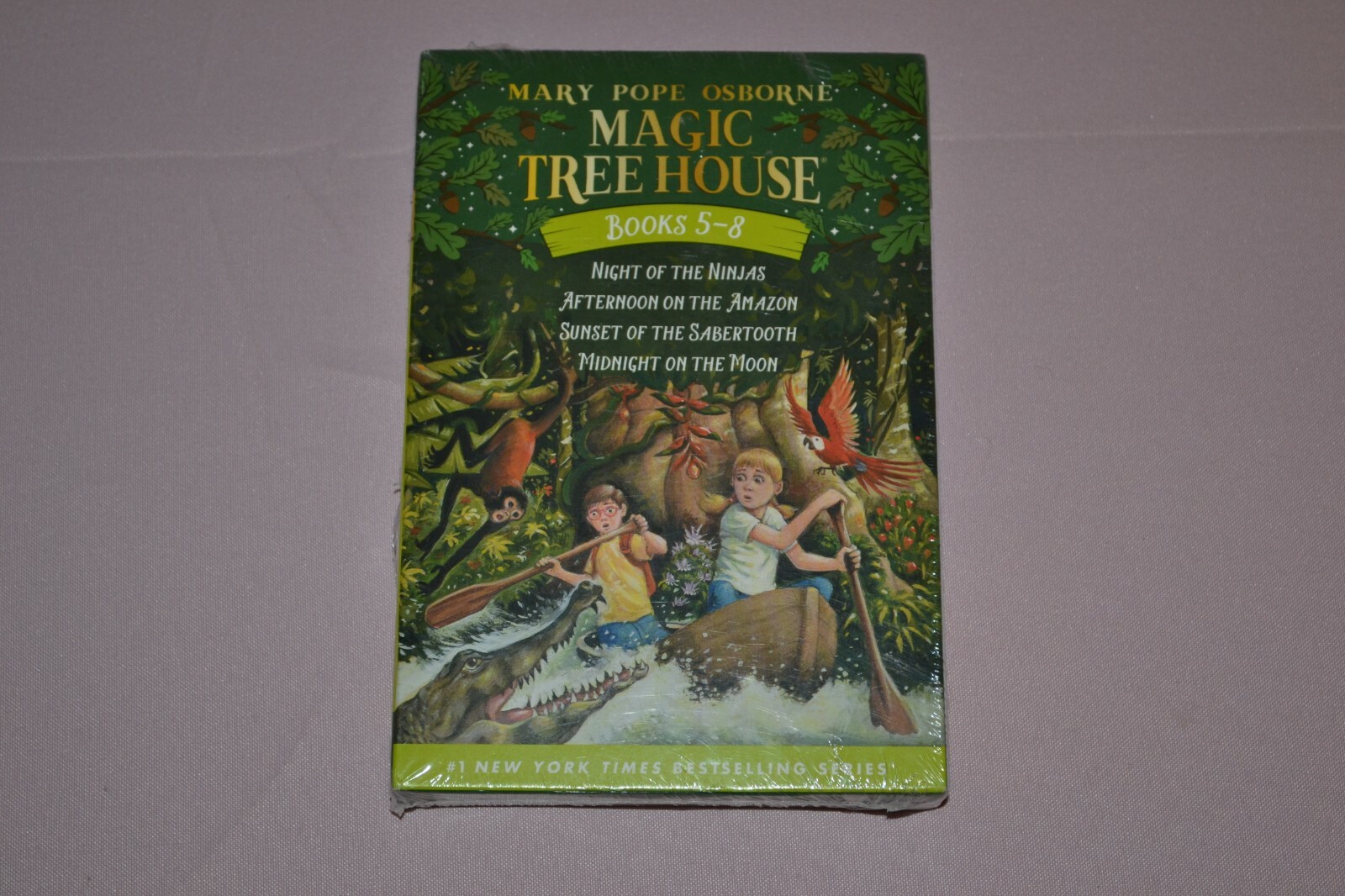 Magic Tree House Box Set of Paperbacks 5-8 in Slipcase Mary Pope Osborne