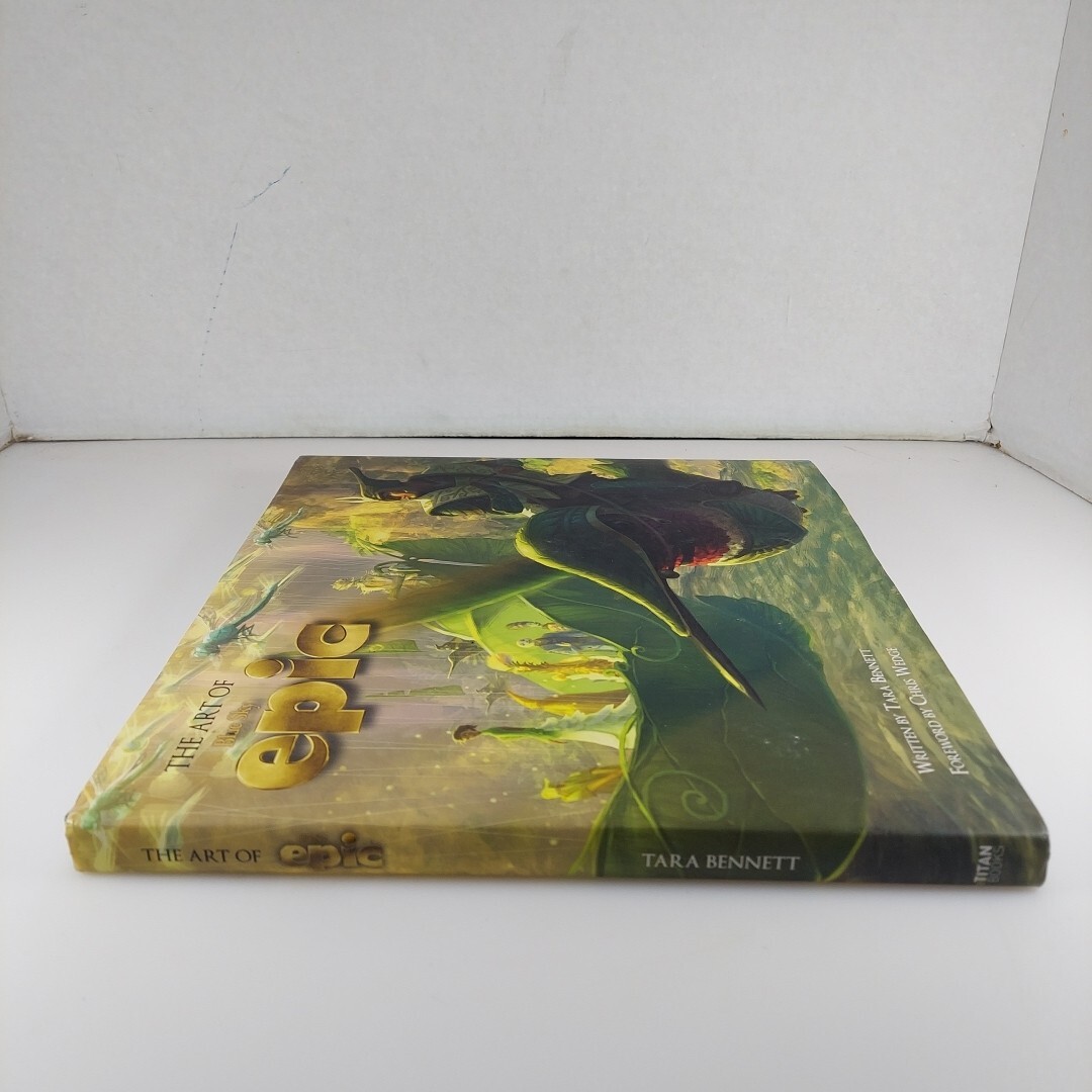 The Art of Epic by Tara Bennett 2013 1st Printing Illustrated HCDJ Titan Books