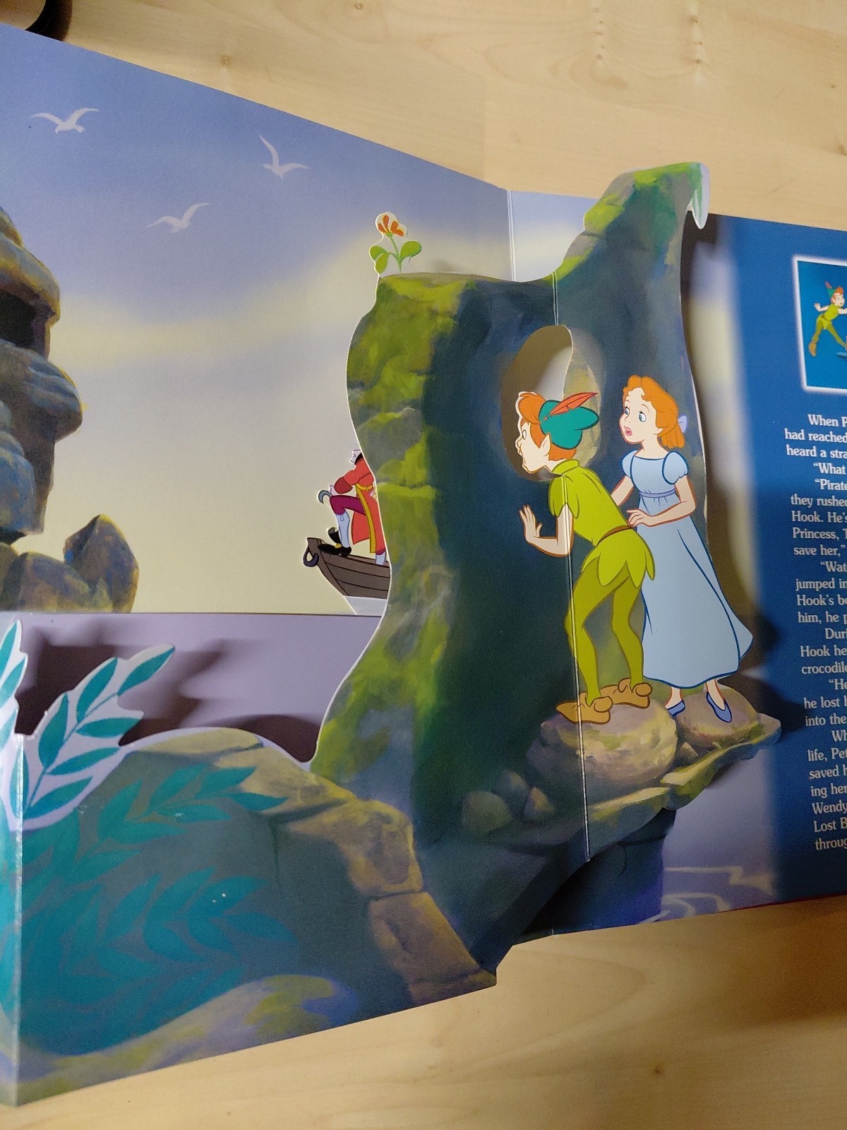 PETER PAN POP-UP STORYBOOK (WALT DISNEY POP UP STORYBOOKS) By Unknown