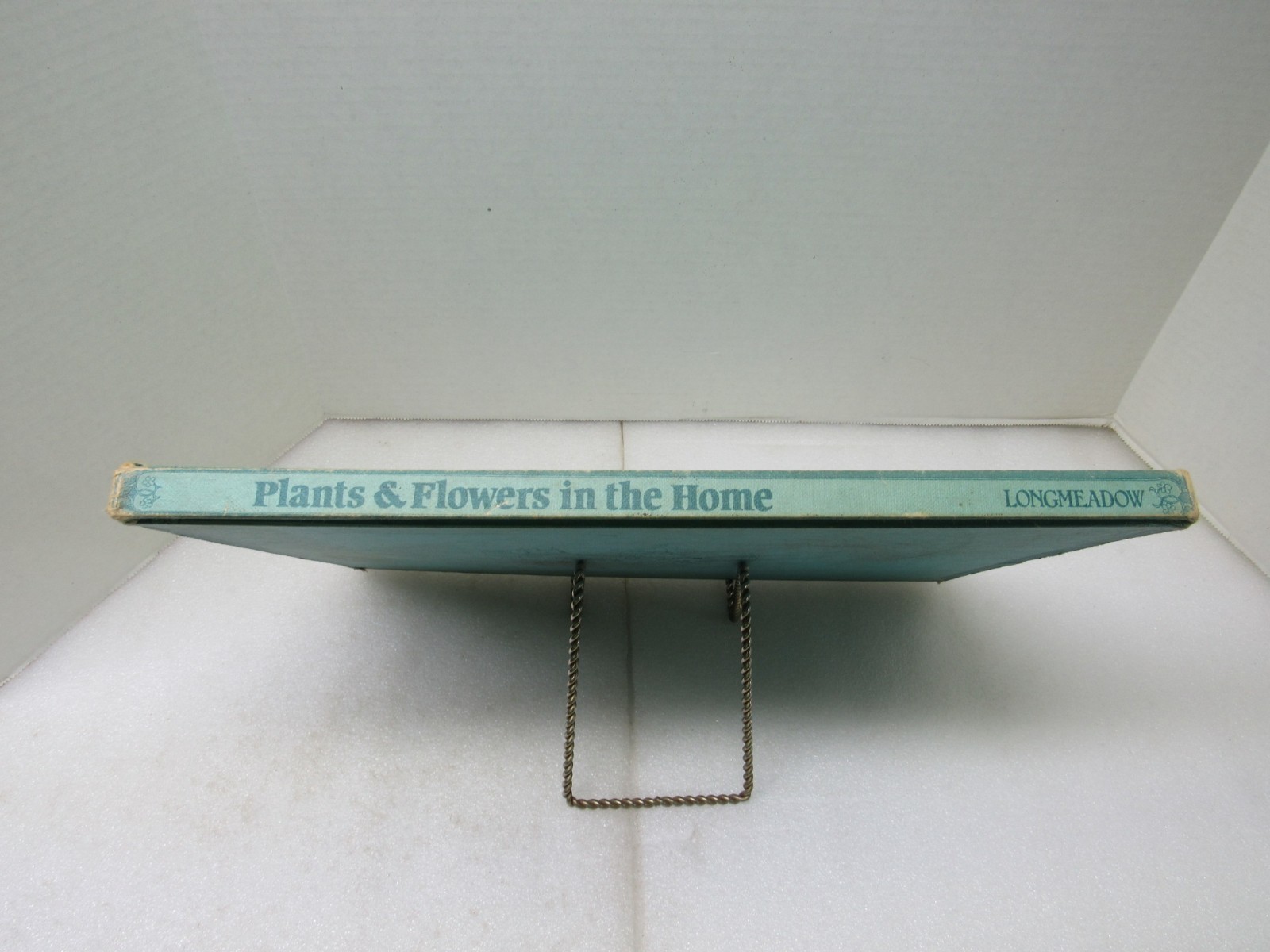 Plants & Flowers In The Home Violet Stevenson Longmeadow Press 1975 Hardcover