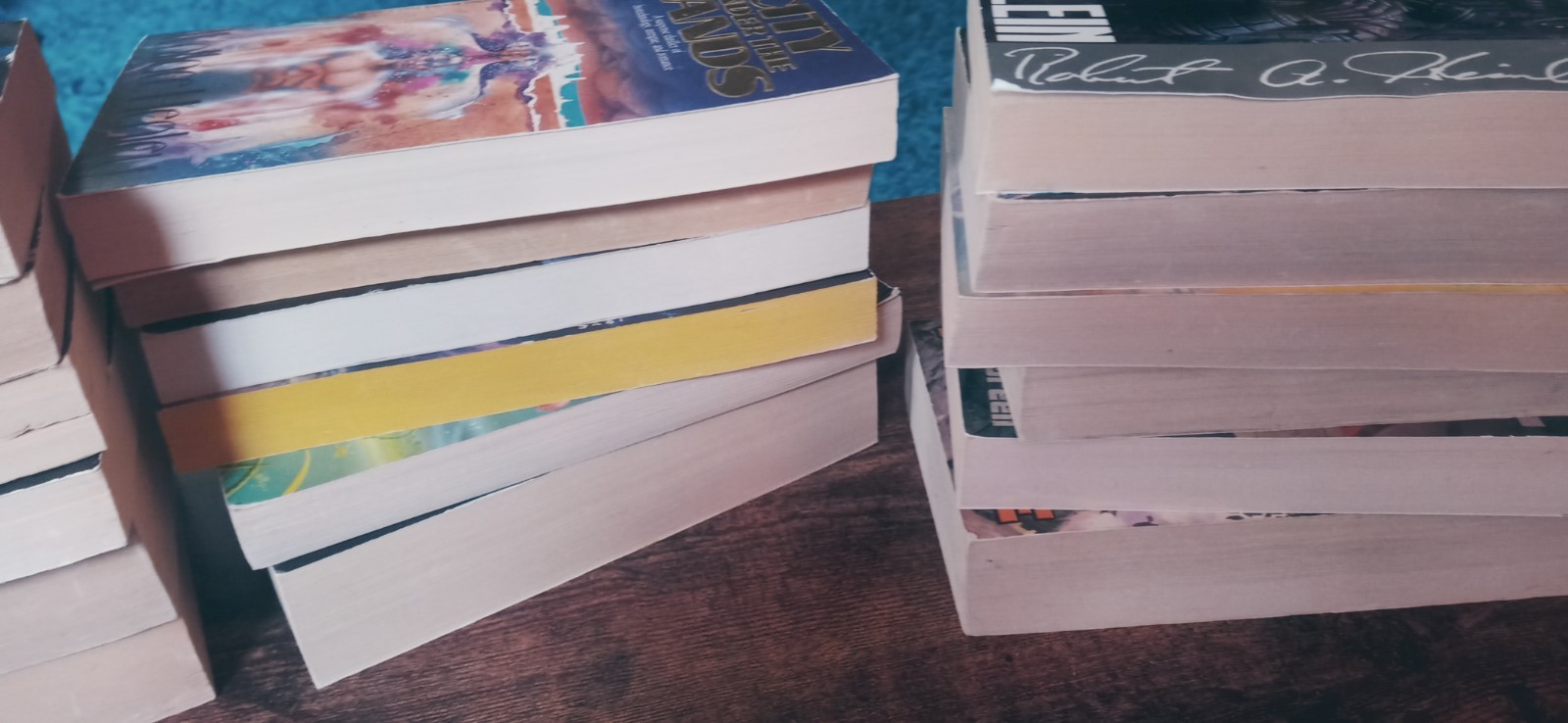 Lot of 18 Vintage Sci Fi Science Fiction Paperback Books Joan Vinge And More