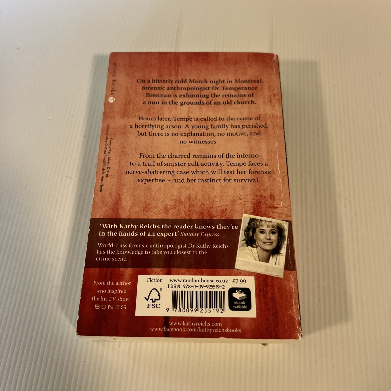 Death Du Jour by Kathy Reichs – 2012 paperback THRILLER book (17cm) bookm0