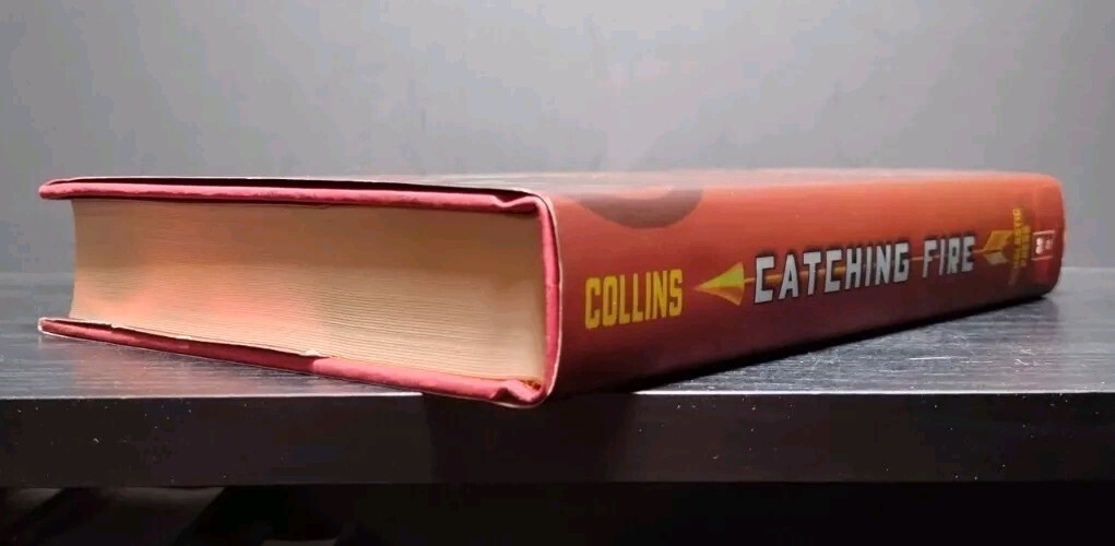 Catching Fire Suzanne Collins Hardcover Scholastic 2009 Hunger Games Book 2