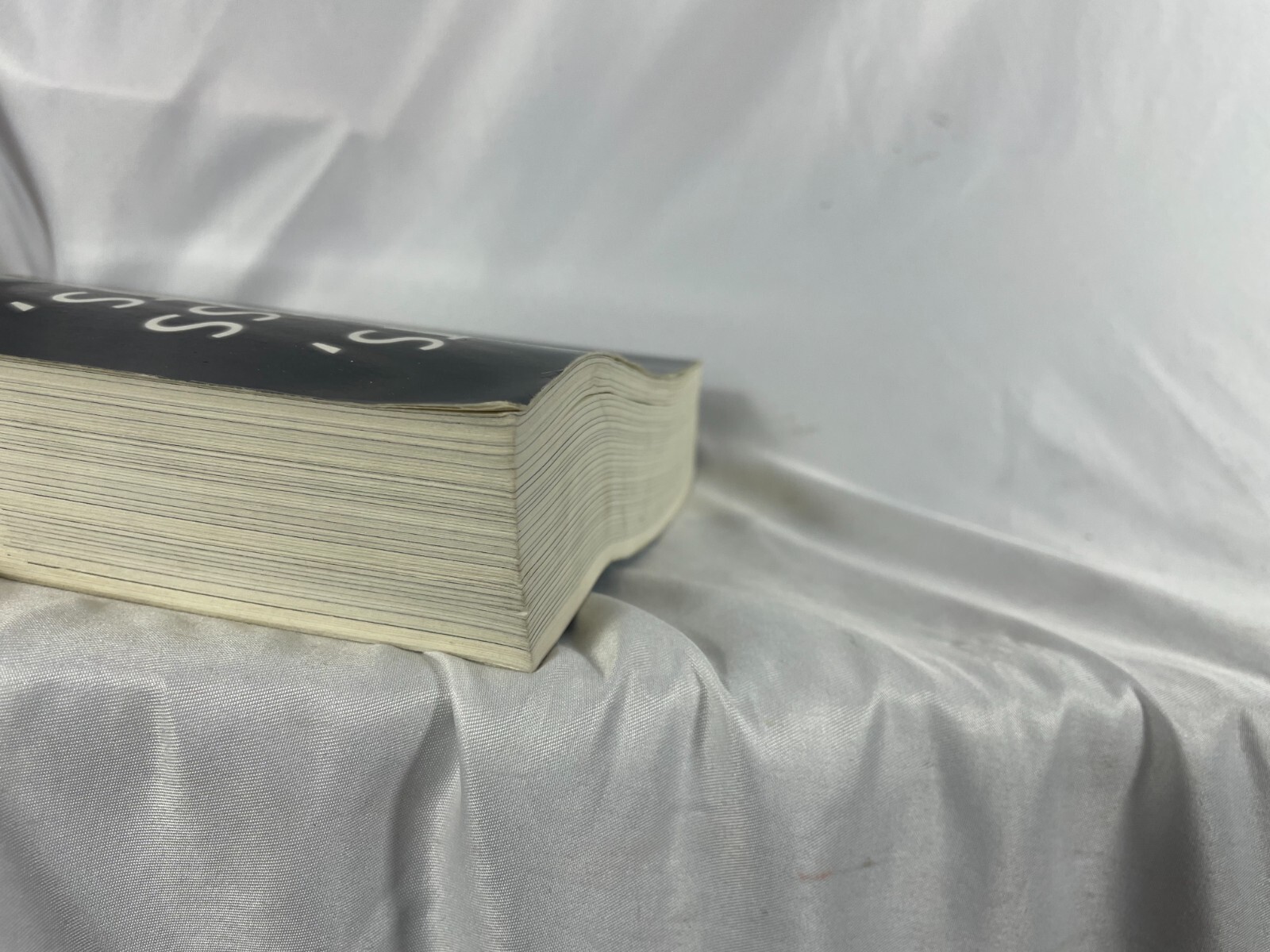 Real Ghosts, Restless Spirits, and Haunted Places by Brad Steiger (2003,…