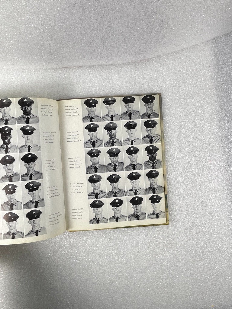 US Army Training Center Armor Yearbook Fort Knox 1962 – Atomic Age Mushroom Clou