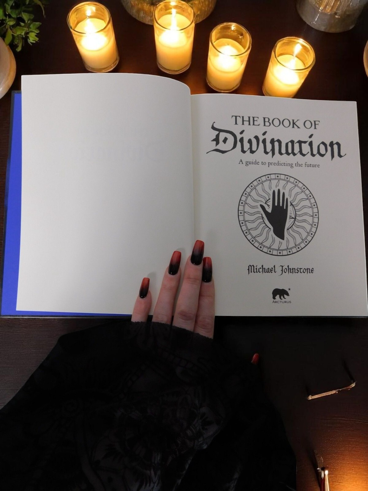 The Book Of Divination Michael Johnstone Guide To Predicting The Future Hardcove