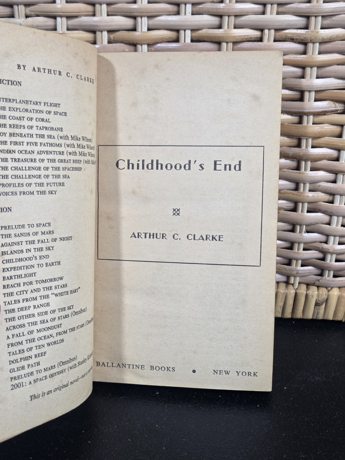 Childhood’s End Trade Paperback Arthur C. Clarke Ballantine 1971 Science Fiction
