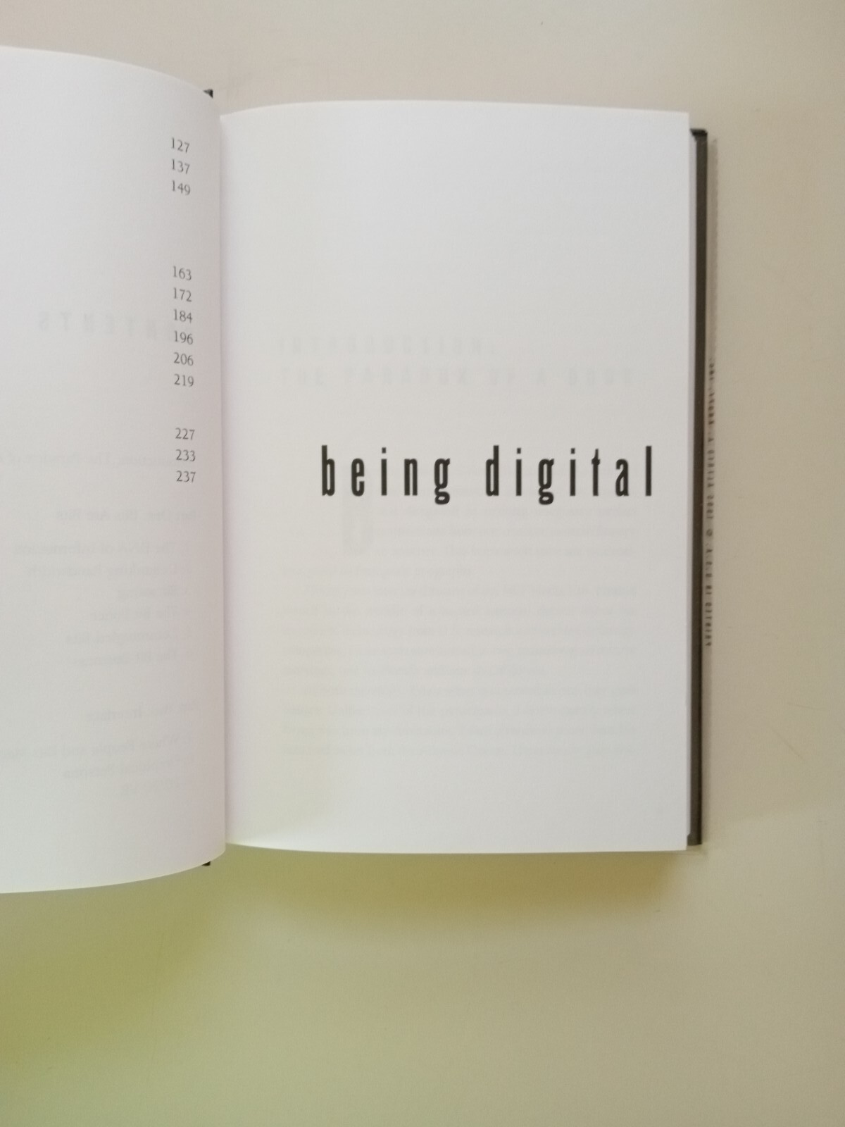 Being Digital by Nicholas Negroponte (1995, Hardcover)