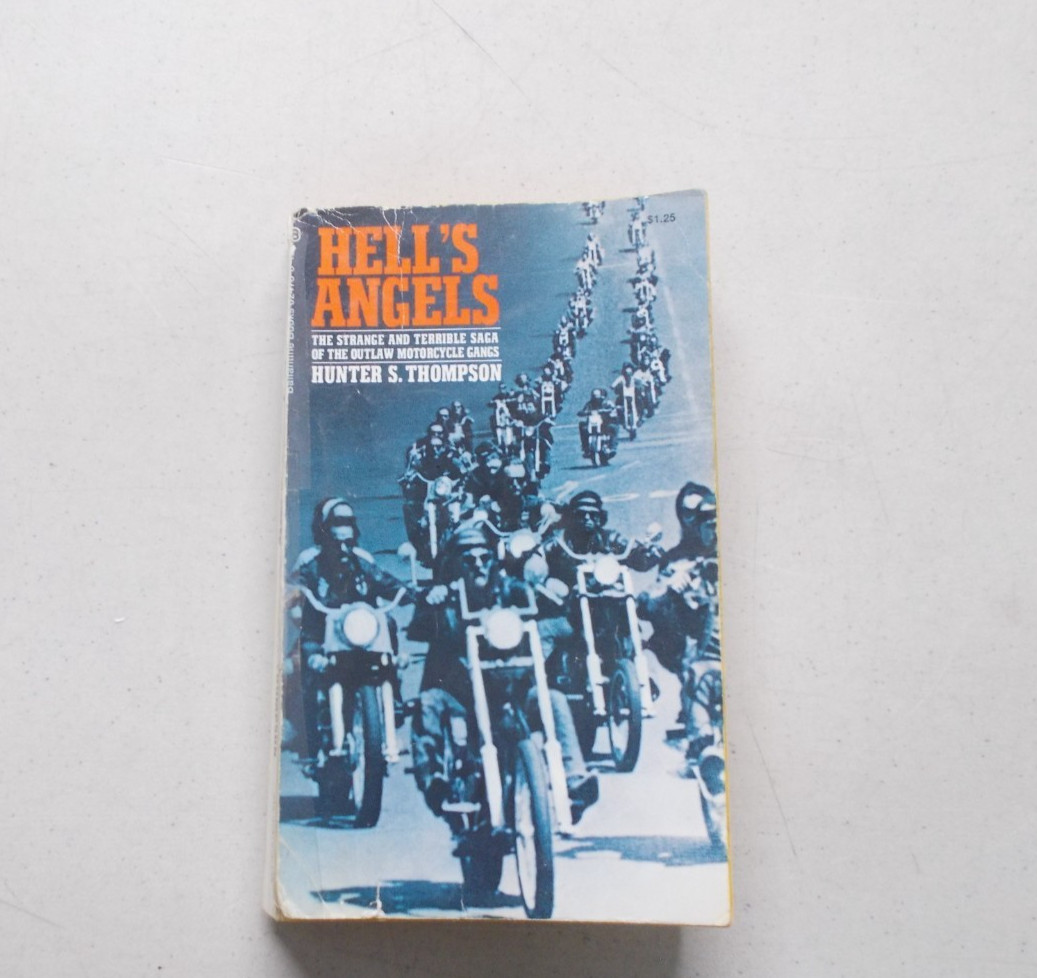 * Hell’s Angels – Hunter S. Thompson – Vintage Paperback