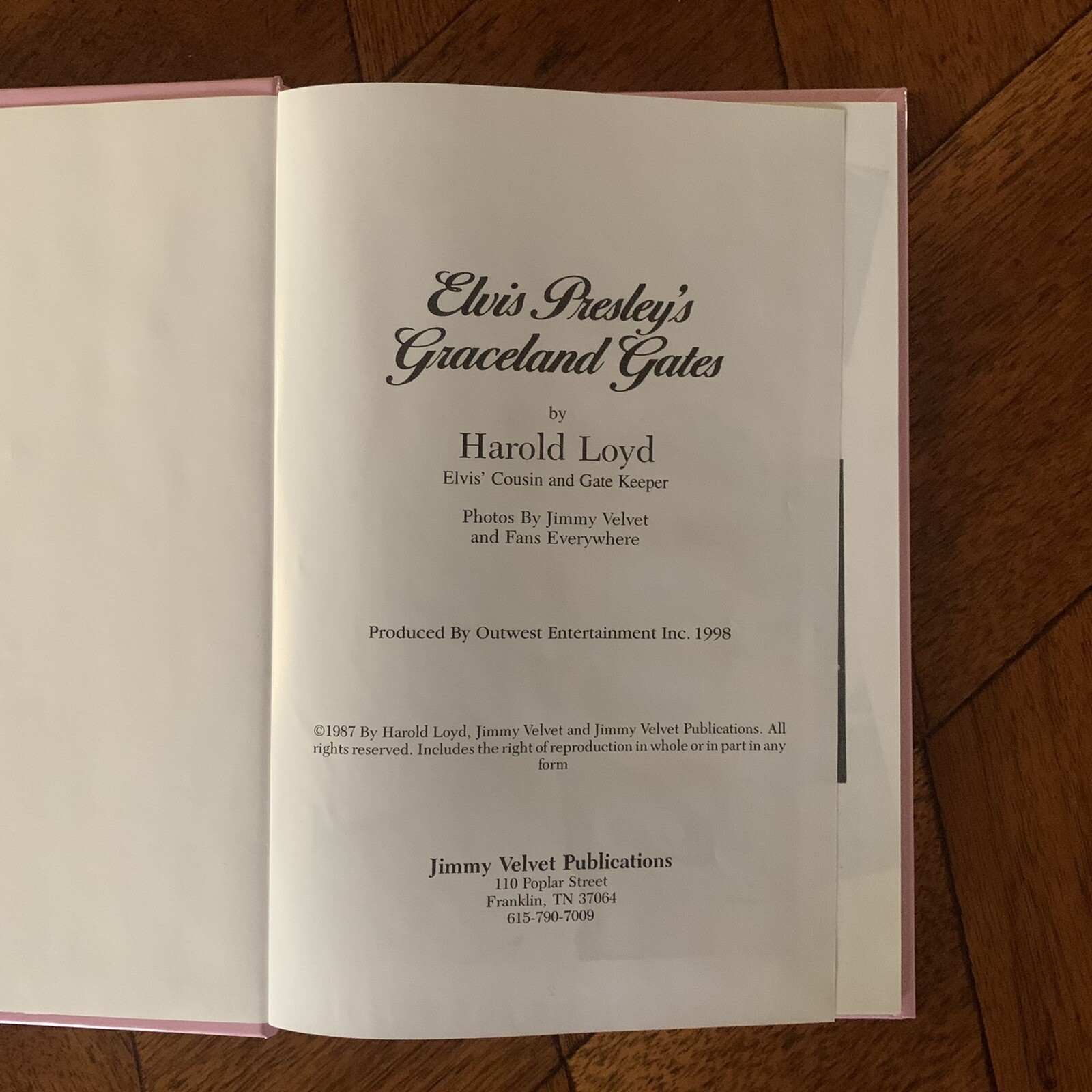 “Elvis Presley’s Graceland Gates” by H. Loyd Hardcover Book, NOS, Sealed,