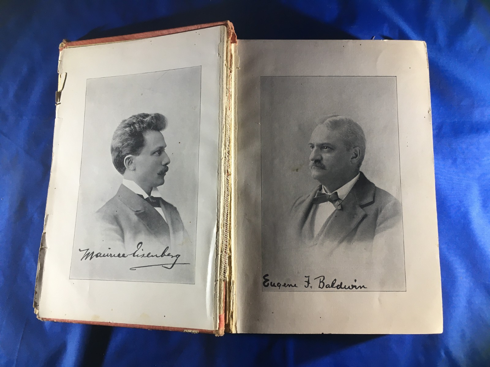 Leaves from – Note Book of a Hypnotist, Incl. the Revelations of a Mahatma 1897
