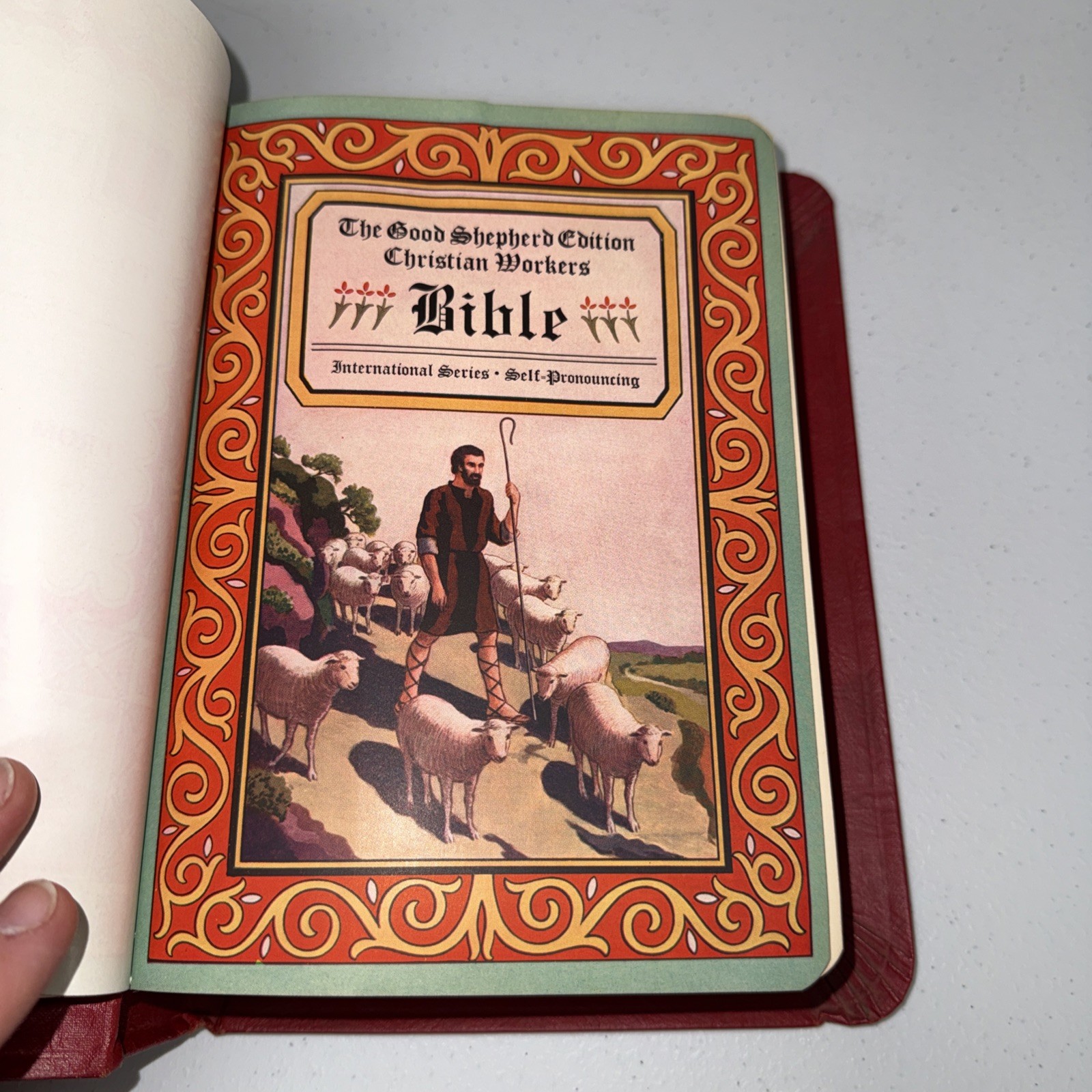 1946 Holy Bible The Good Shepherd Ed Christian Workers Indexed Illustrated EUC