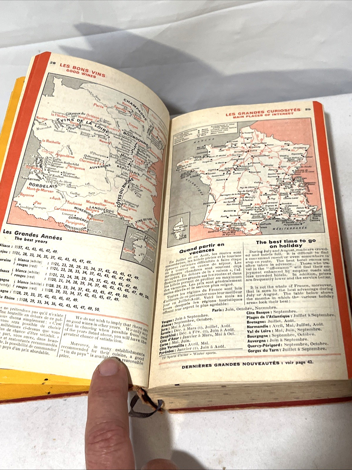 RARE Original Vintage Guide Du Pneu Michelin 1953 France Ooh la la!