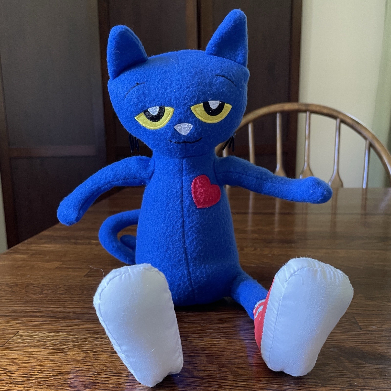Pete The Cat I Can Read Phonics 11 Book Lot & Plush James Dean Red & Blue Shoes