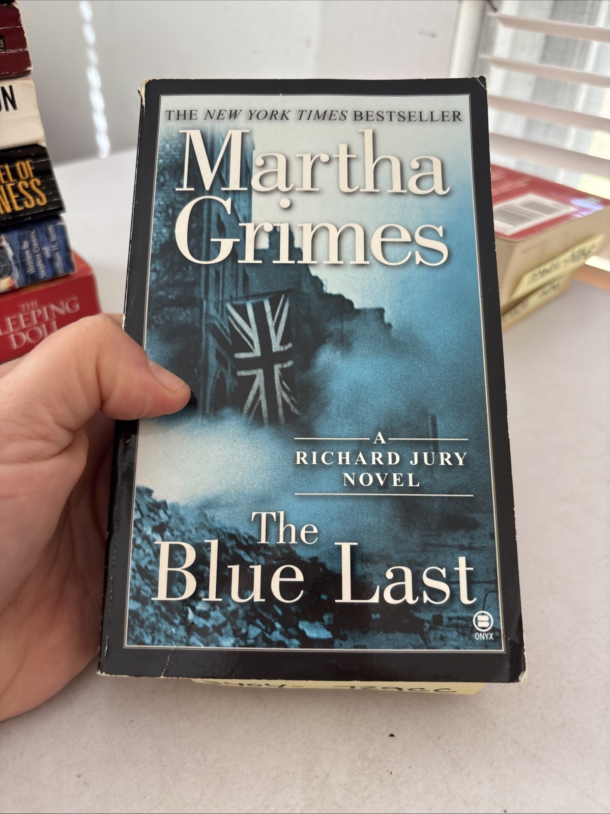 Lot of 10 Mystery and Thrillers – Mixed Authors – FREE SHIPPING