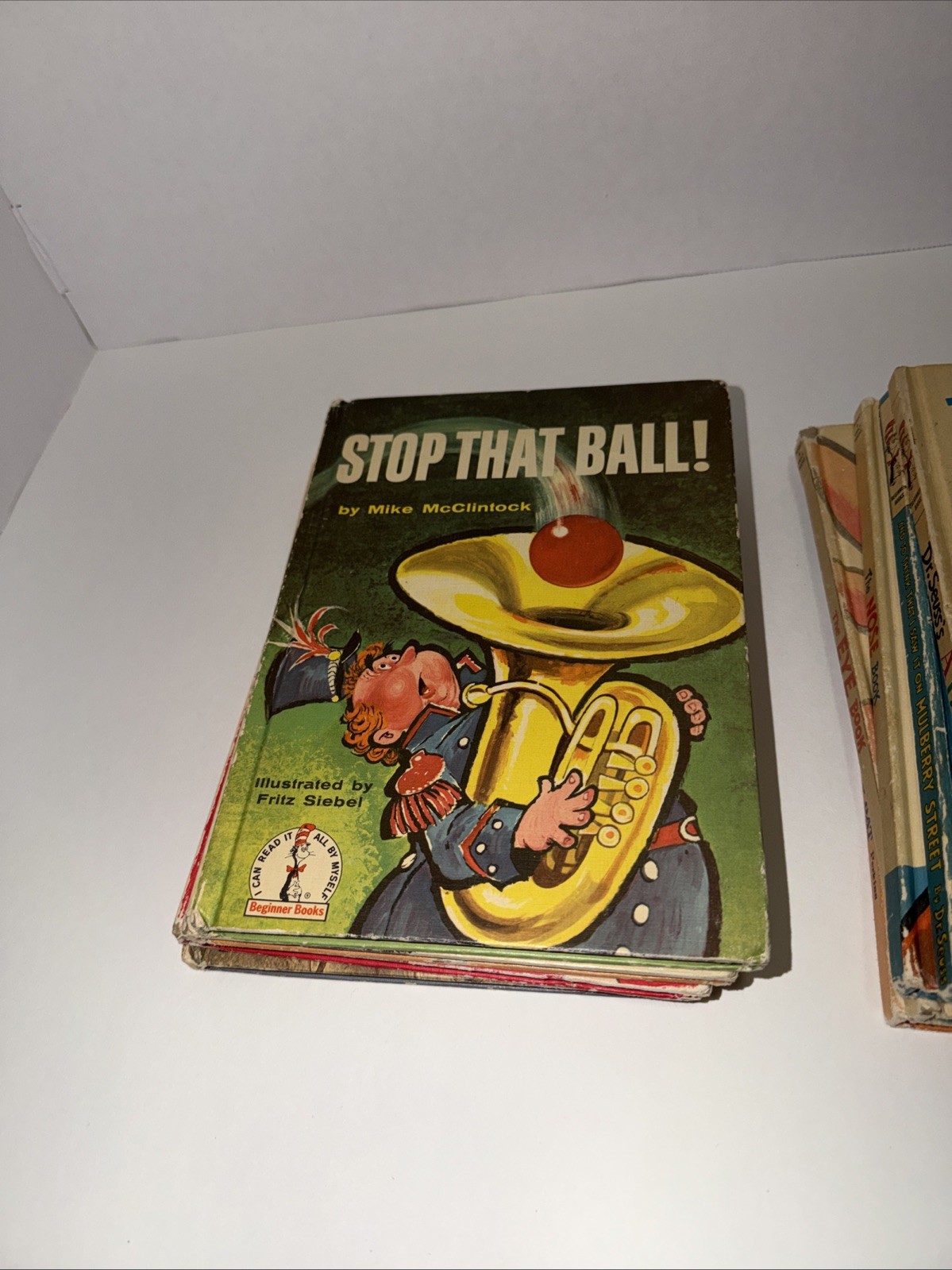 Dr Suess Vintage Book Club Books – Lot of 9 books