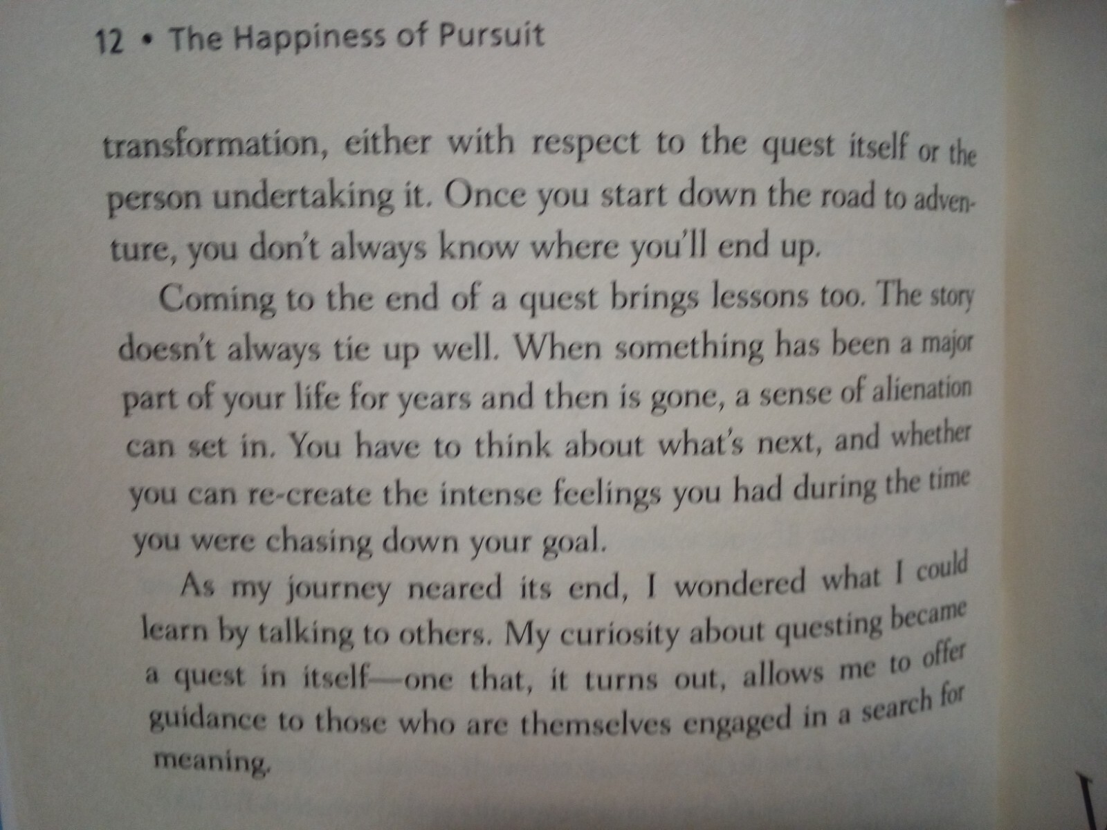 (C26BH) “THE HAPPINESS OF PURSUIT” – CHRIS GUILLEBEAU / HC – DJ / FIRST EDITION
