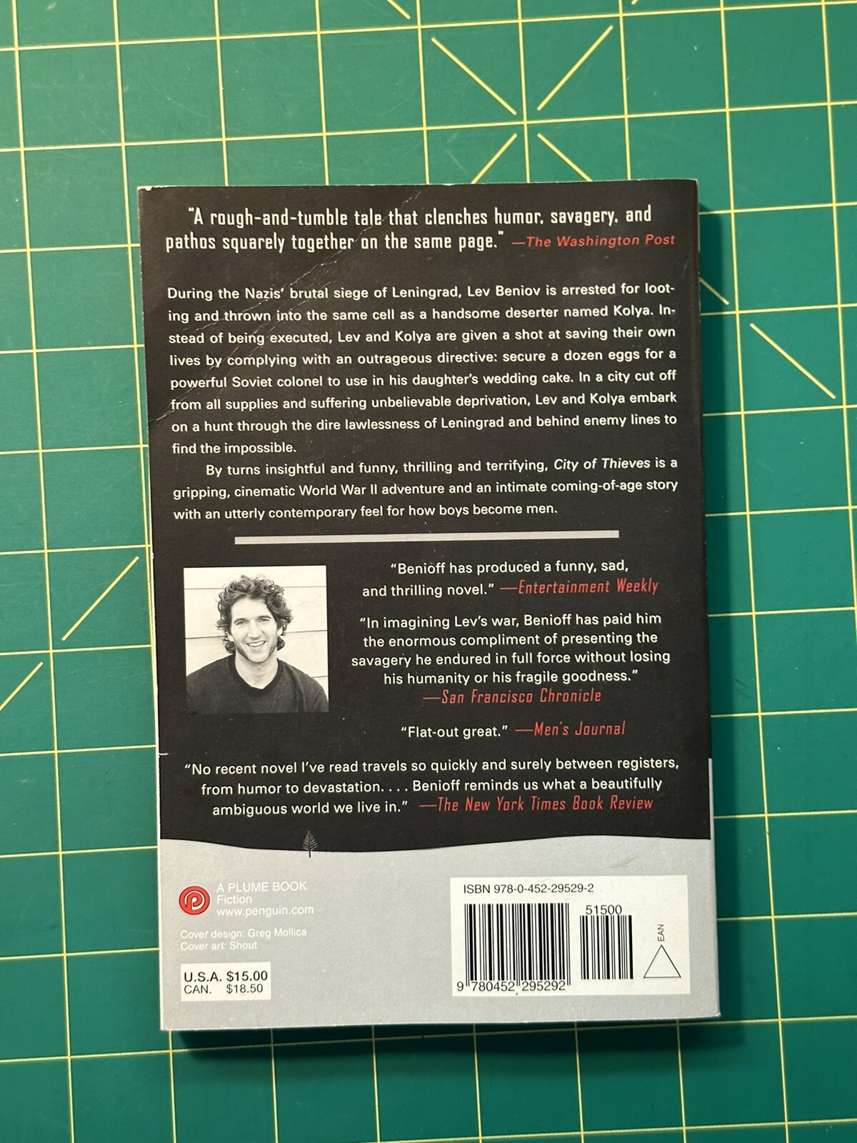 City of Thieves : A Novel by David Benioff (2009, Paperback)