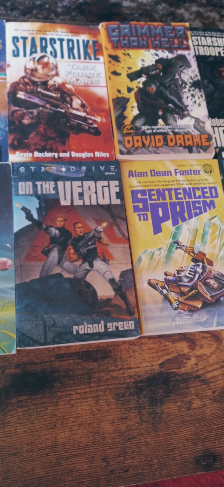 Lot of 18 Vintage Sci Fi Science Fiction Paperback Books Joan Vinge And More