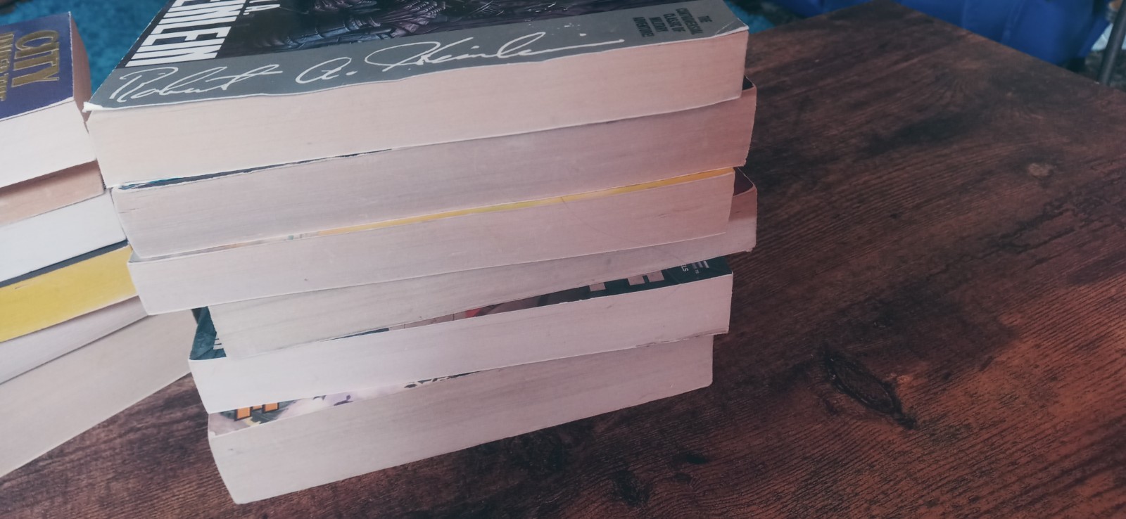 Lot of 18 Vintage Sci Fi Science Fiction Paperback Books Joan Vinge And More
