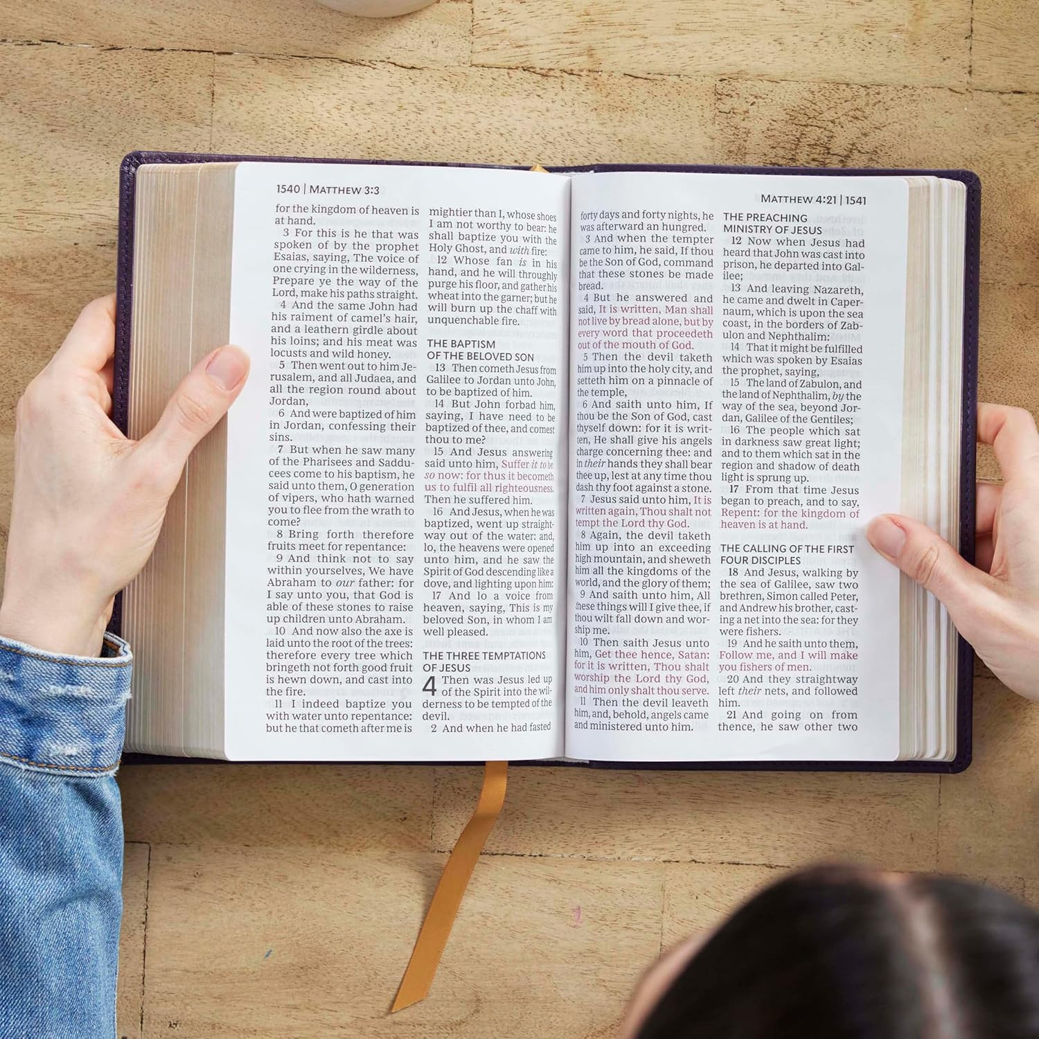 KJV Holy Bible: Personal Size Giant Print, Brown Leathersoft, Red Letter,…