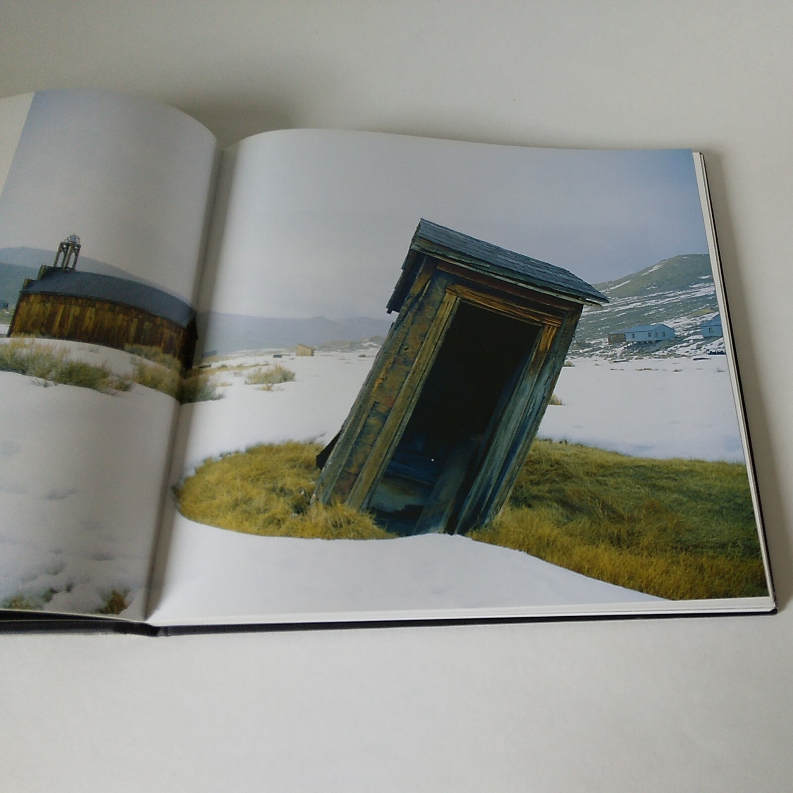 2003 “Abandned America”-By Steve Gottleib, Sleeping Bear Press 1st Ed. HC DJ GD