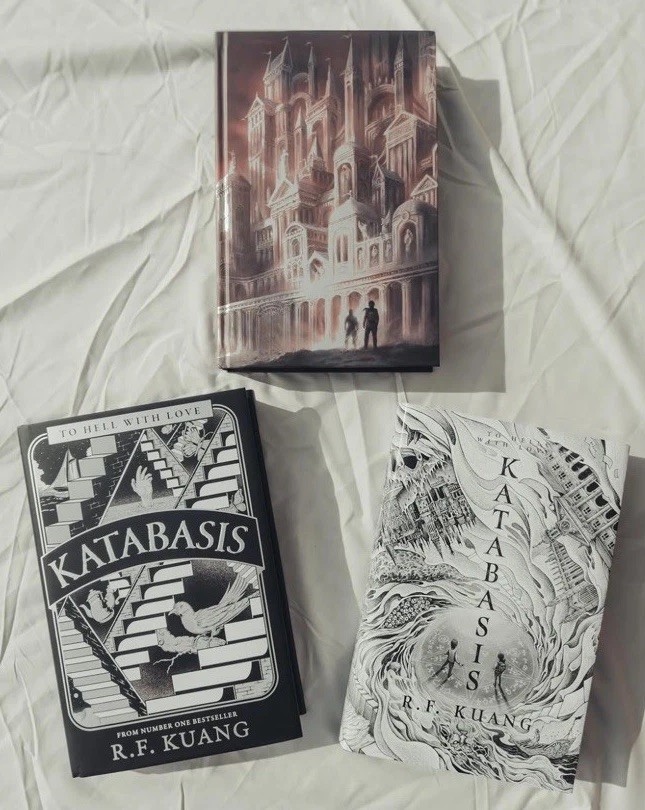 TBB Katabasis by R. F. Kuang Special Edition hardback Sprayed Edges New