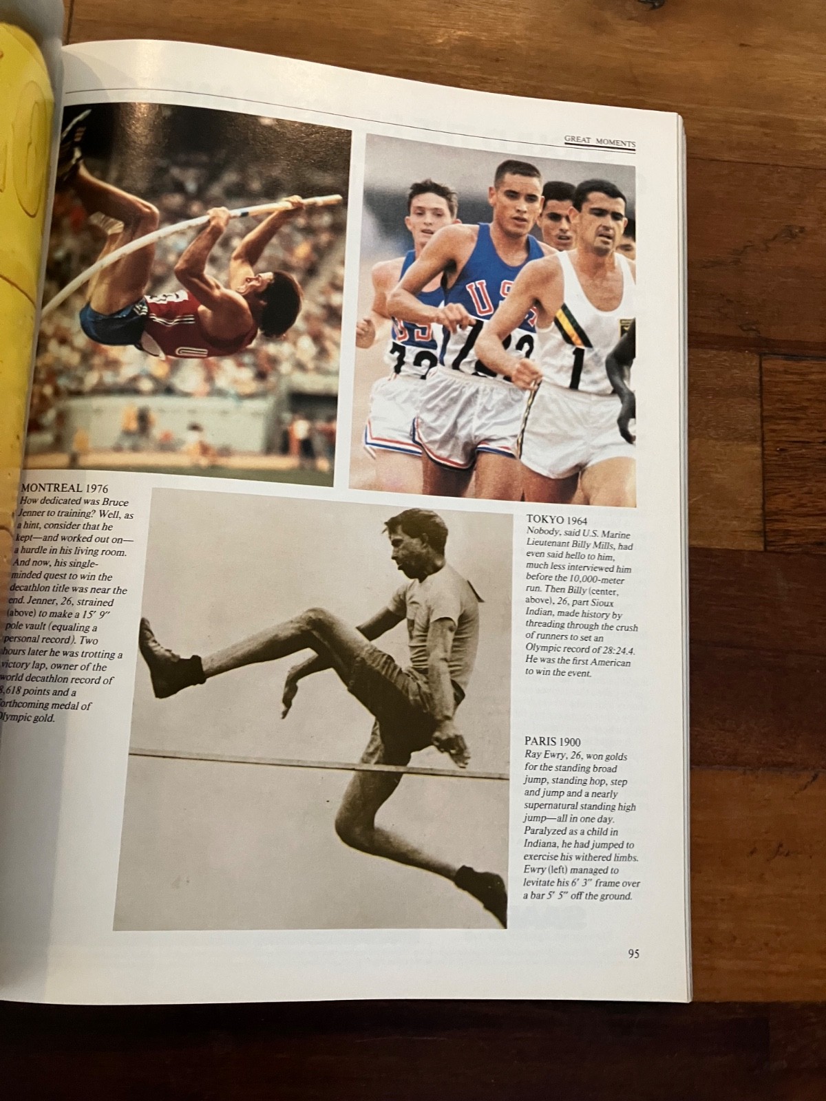 1984 Official Olympic Souvenir Program Los Angeles 322 pages