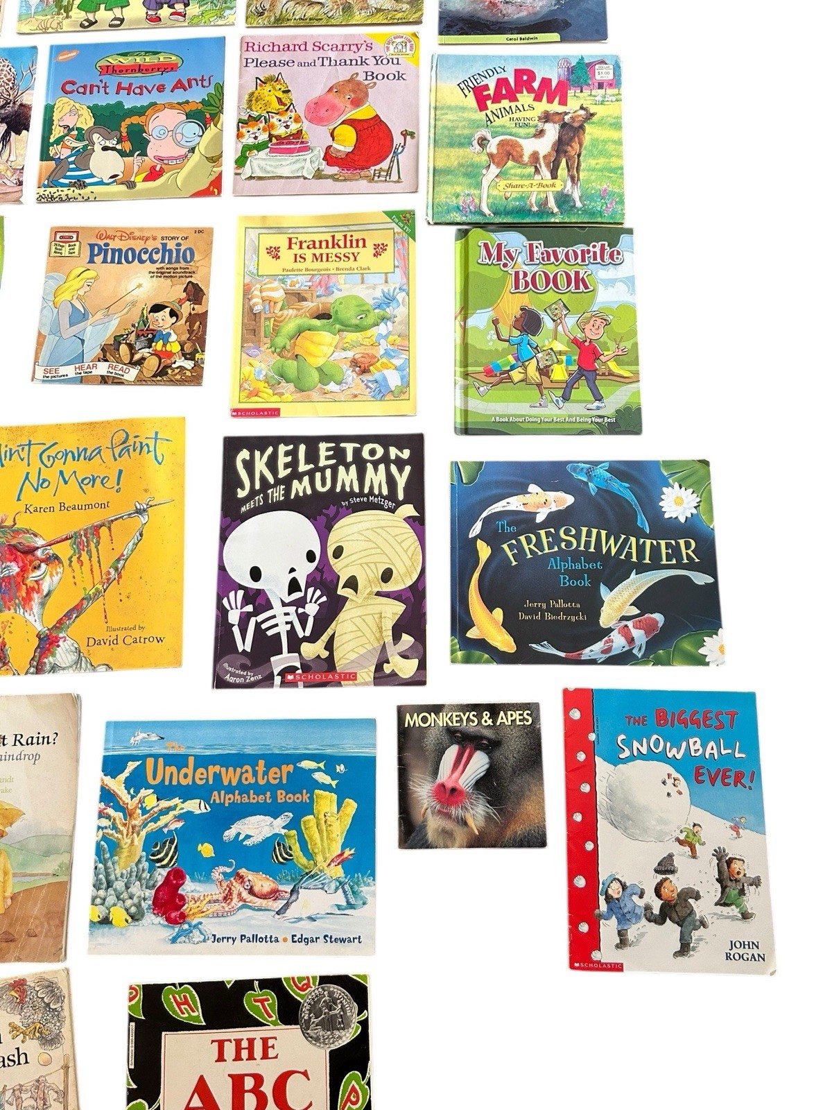 Lot of 28 RANDOM Illustrated Children’s Kids Books Unsorted bundle ages 7-11