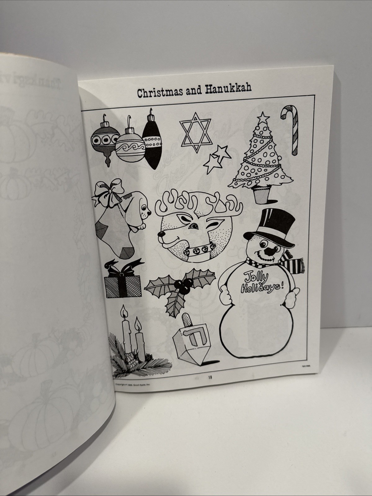 Vintage Clip and Copy Art : Holidays, Seasons and Events by Nancee McClure