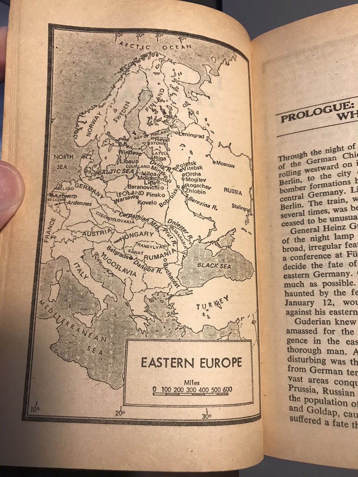 Defeat in the East by Juergen Thorwald (1980 Bantam War Book 1980 – Publ 1951)