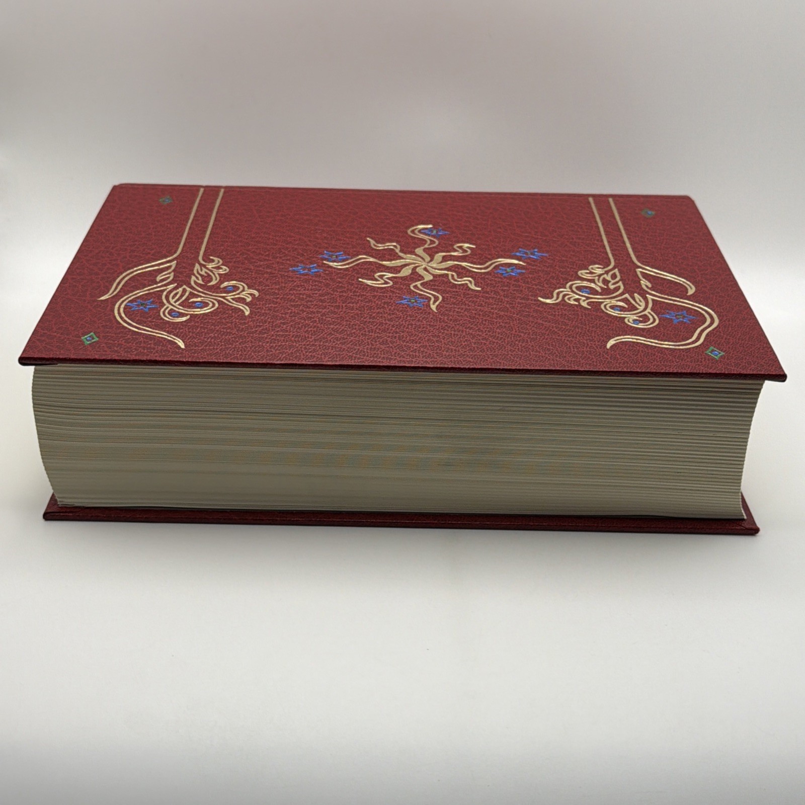J.R.R. Tolkien The Lord of The Rings Collector’s Edition Hardcover w/ Slipcase