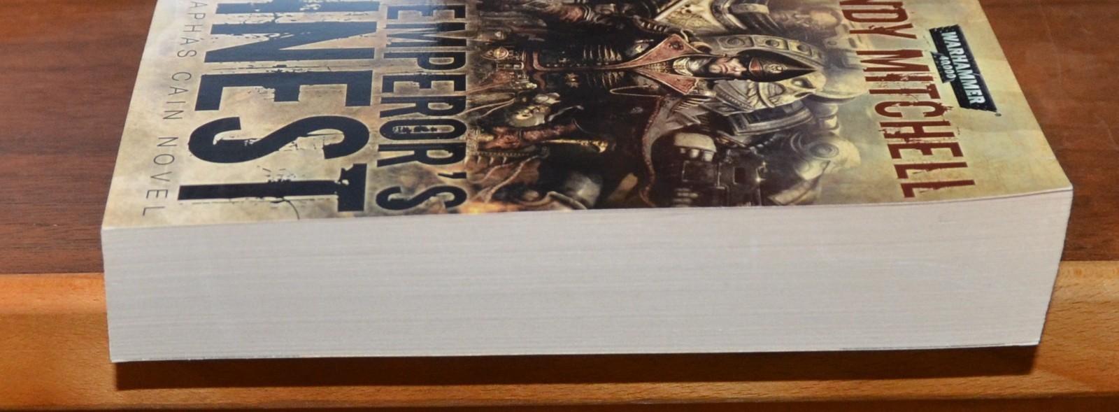 THE EMPEROR’S FINEST by Sandy Mitchell WARHAMMER 40K Ciaphas Cain paperback book