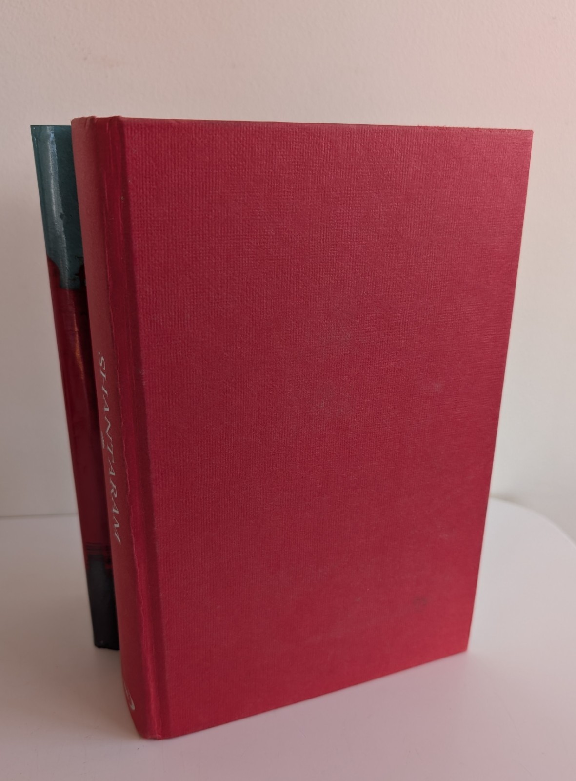 Shantaram by Gregory David Roberts, Scribe 2003 1st Edition Hardback 2nd Print